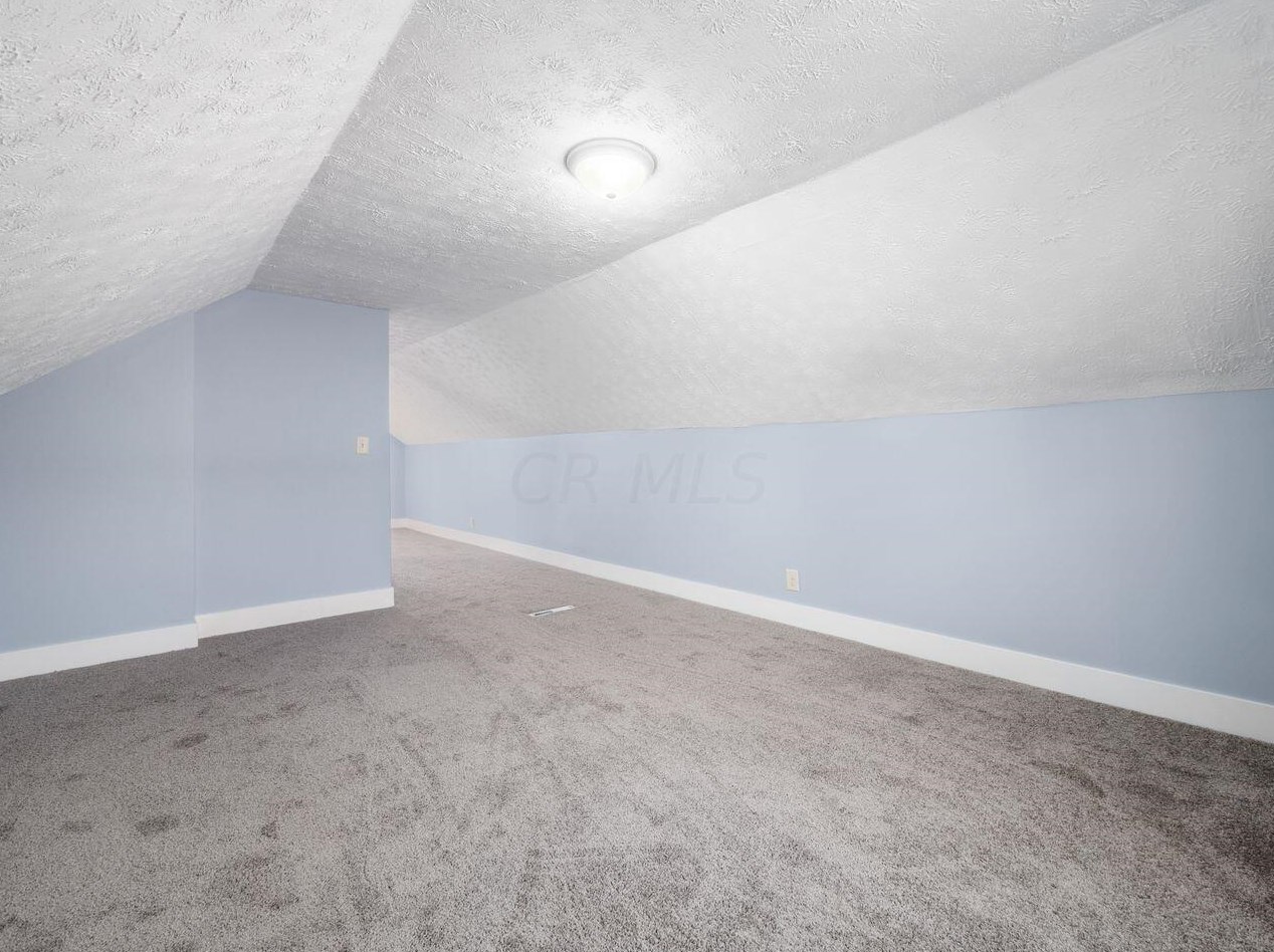 2258 Ontario St, Columbus OH  43211-2005 exterior