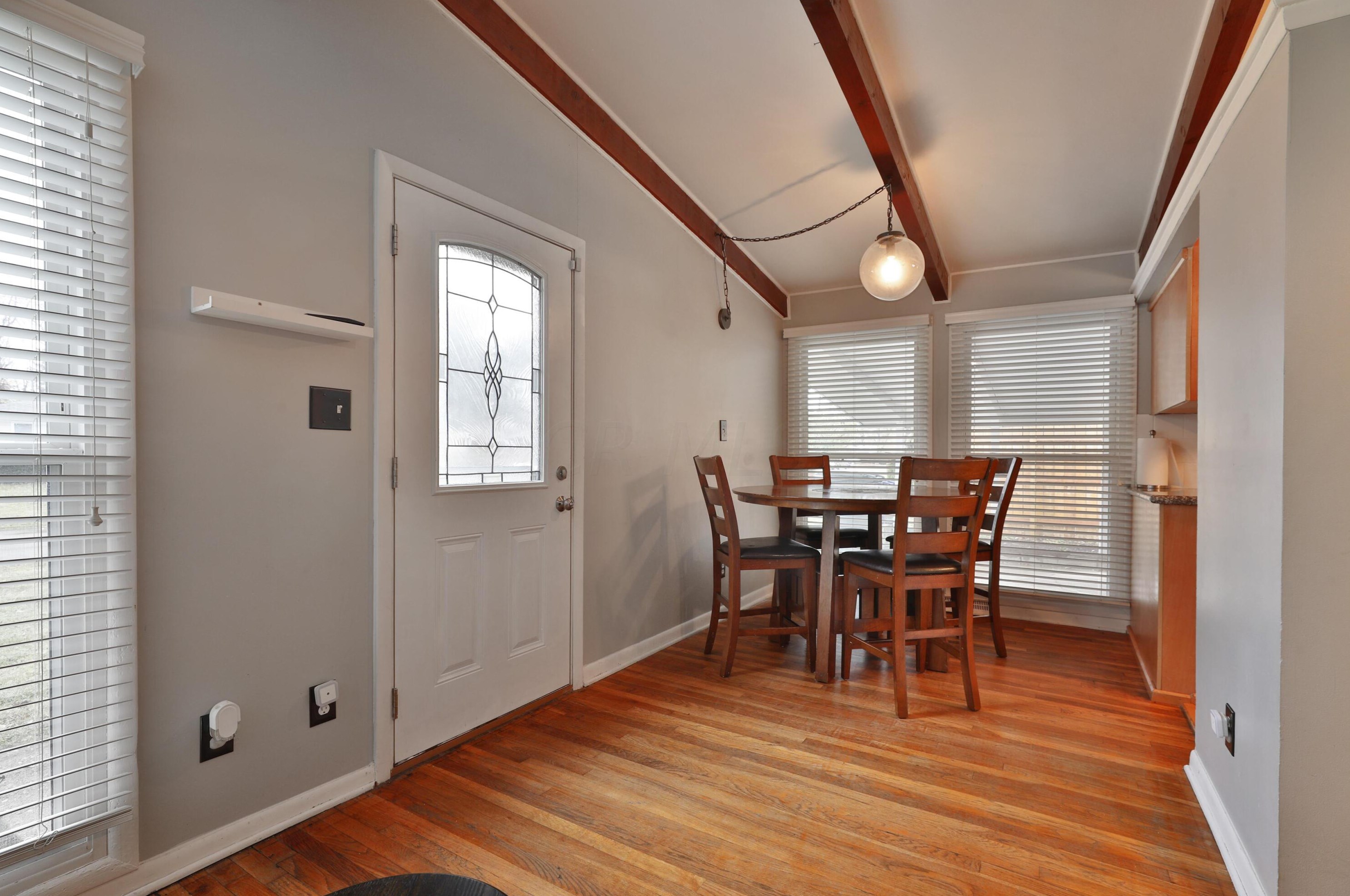 1108 Elmore Ave, Columbus OH  43224-2715 exterior