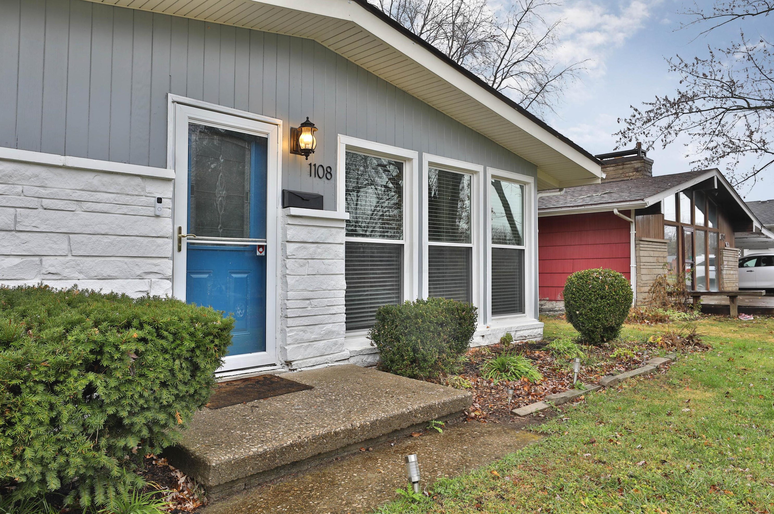 1108 Elmore Ave, Columbus OH  43224-2715 exterior