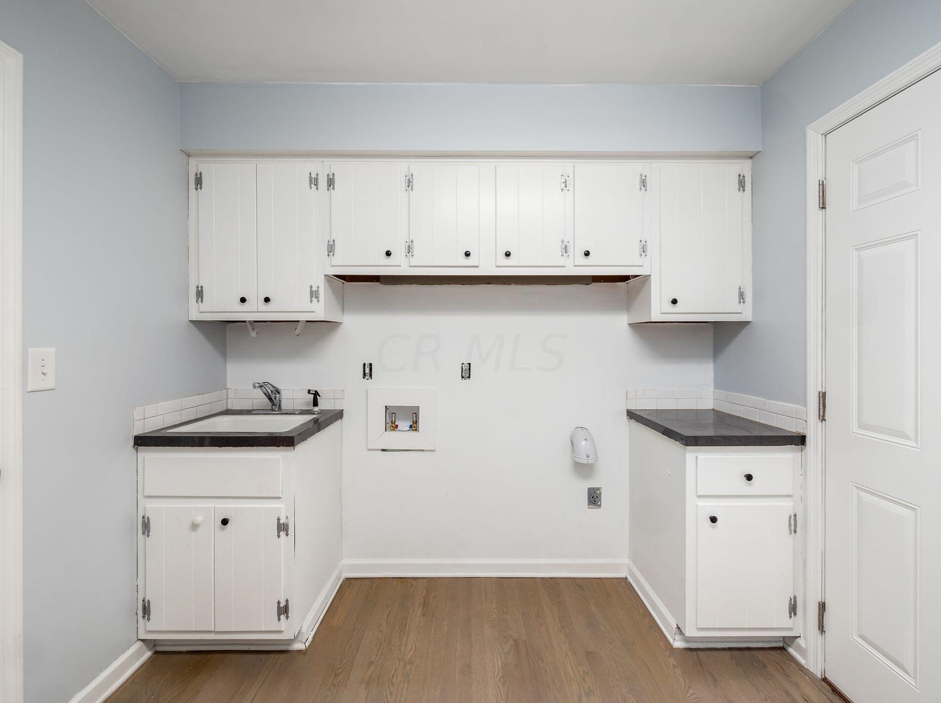 2511 Schaaf Dr, Columbus OH  43209-3209 exterior