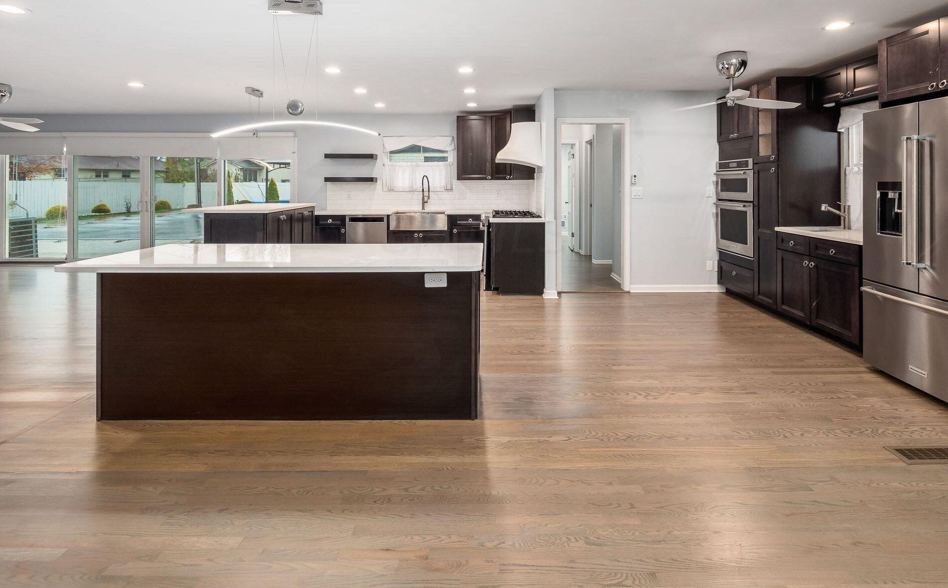 2511 Schaaf Dr, Columbus OH  43209-3209 exterior