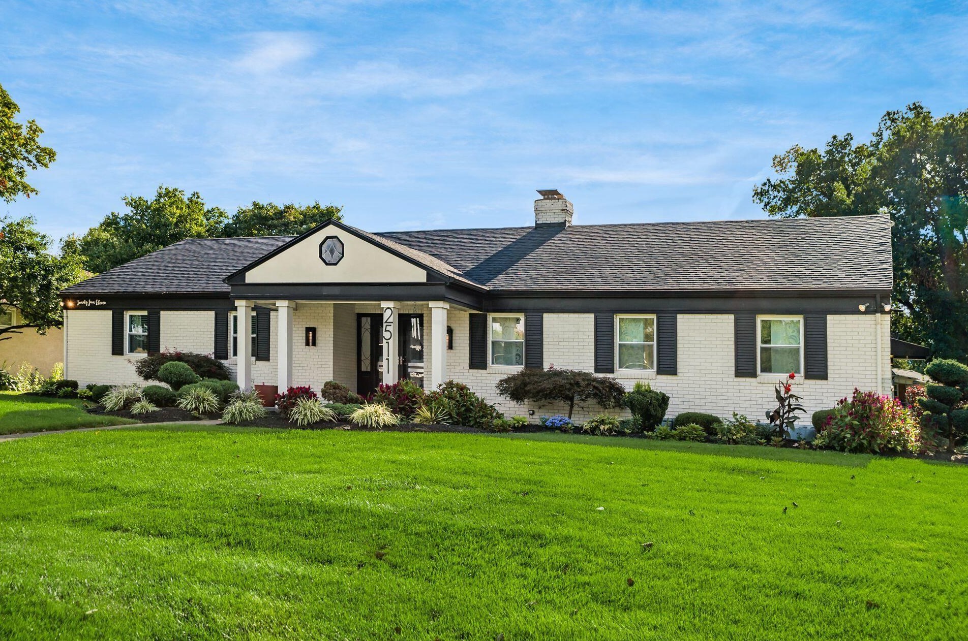 2511 Schaaf Dr, Columbus OH  43209-3209 exterior