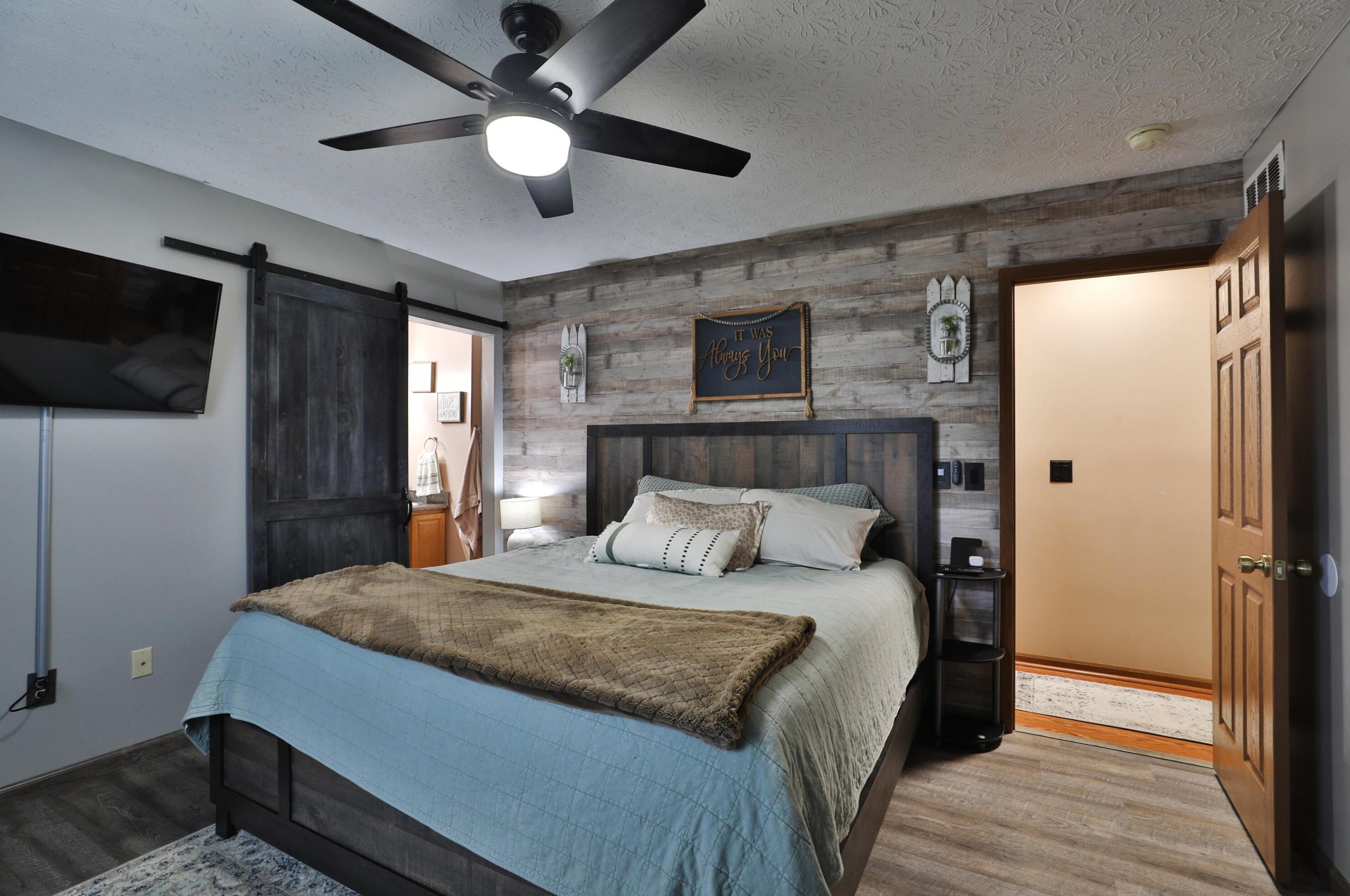 580 Euclid Ave, Ashville OH  43103-2512 exterior