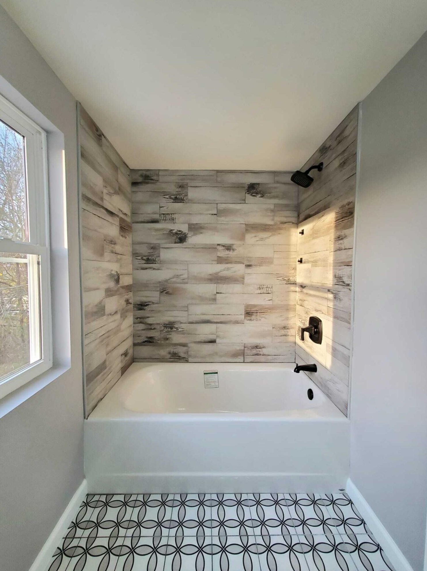 2357 Taylor Ave, Columbus OH  43211-2358 exterior