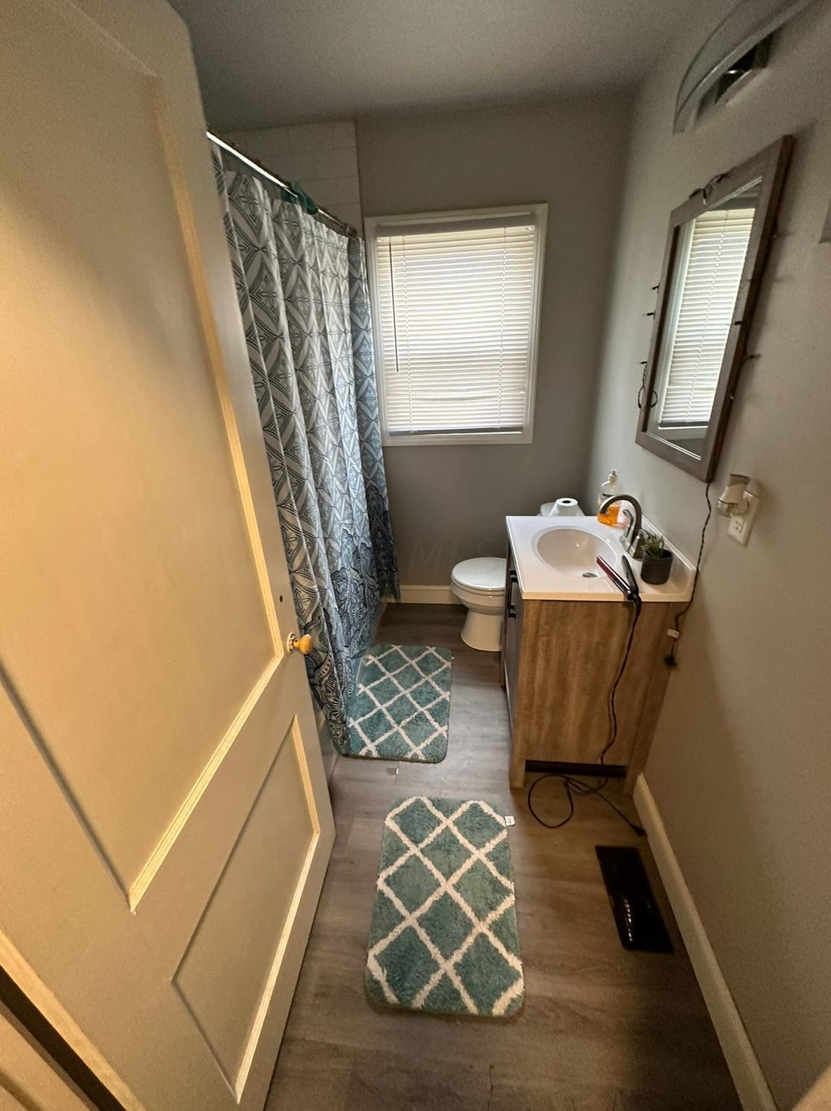 1253 16th Ave, Columbus OH  43211-2807 exterior