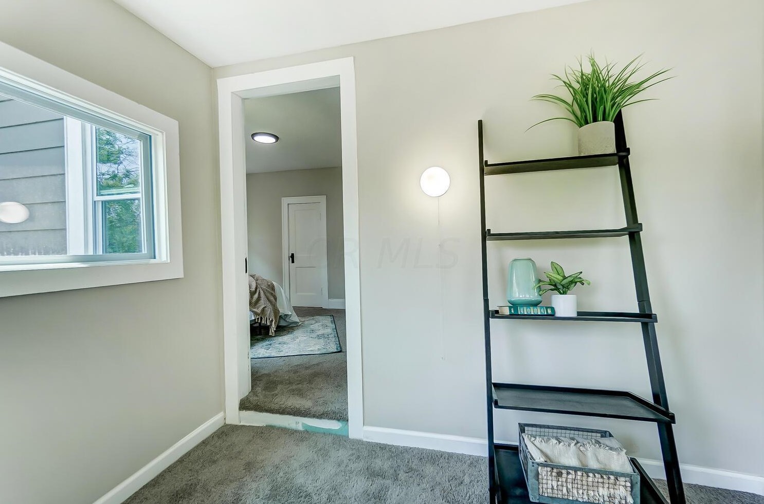 70 Burgess Ave, Columbus OH  43204-3251 exterior