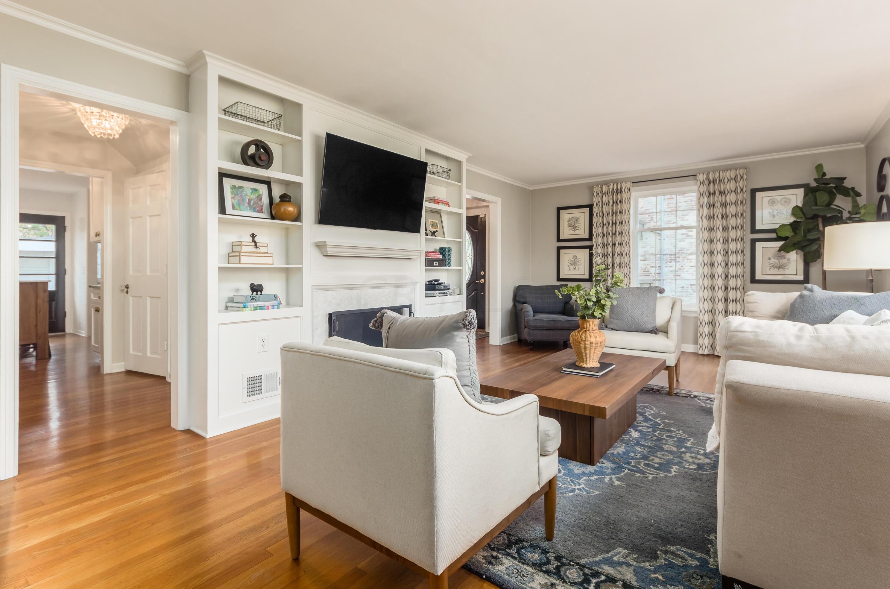 1943 Lane Ave, Columbus OH 43221-3250 exterior