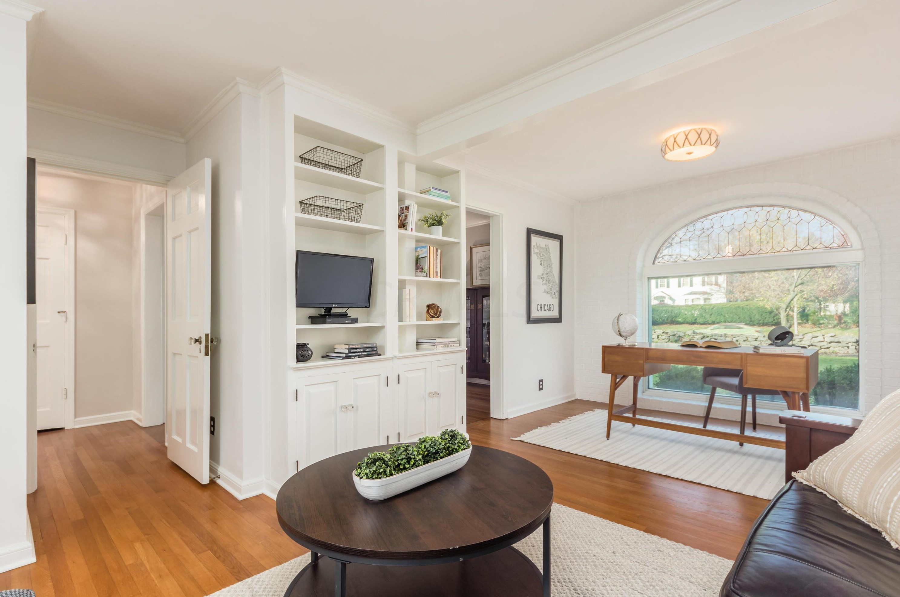 1943 Lane Ave, Columbus OH 43221-3250 exterior