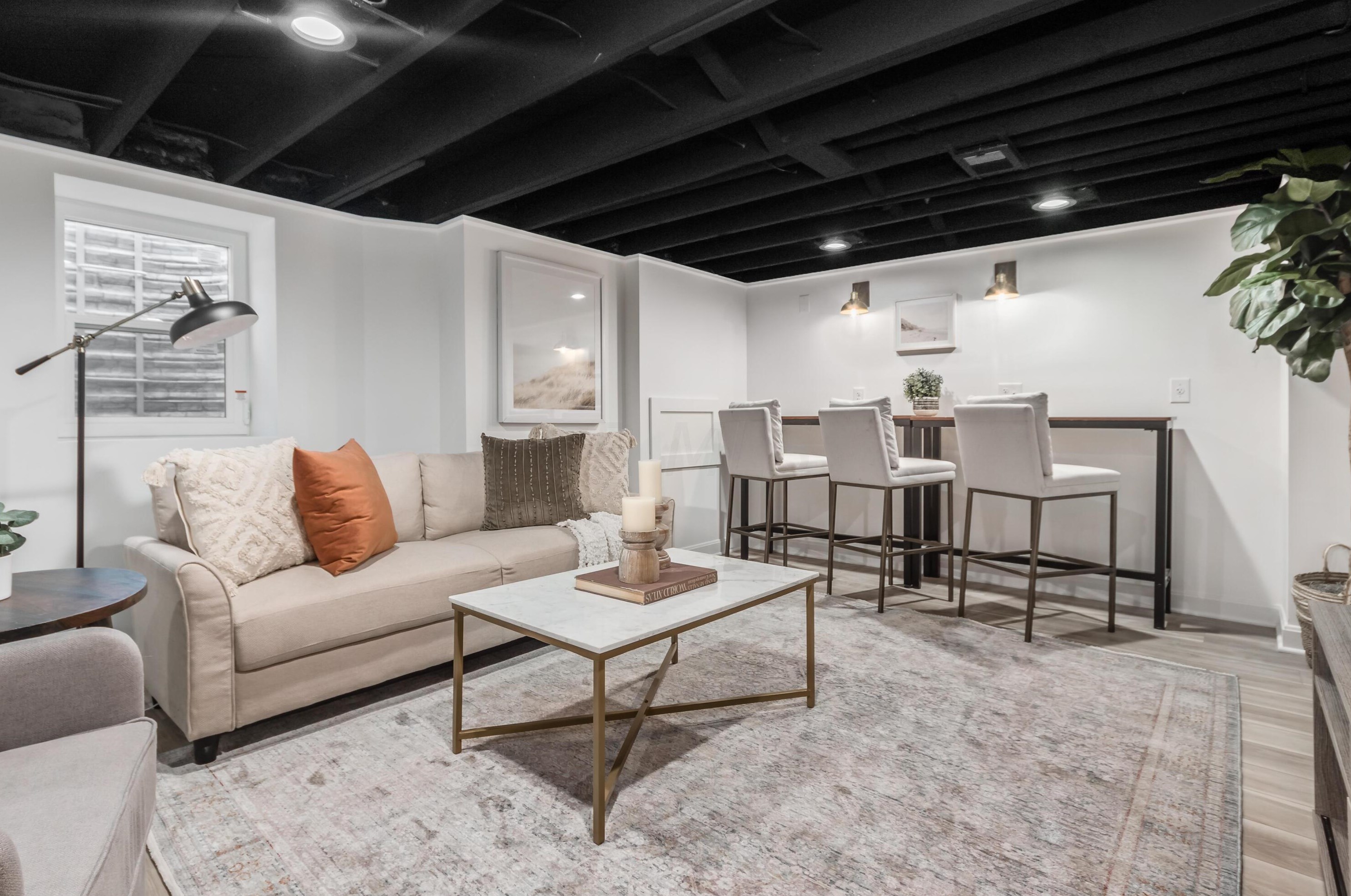 1943 Lane Ave, Columbus OH 43221-3250 exterior