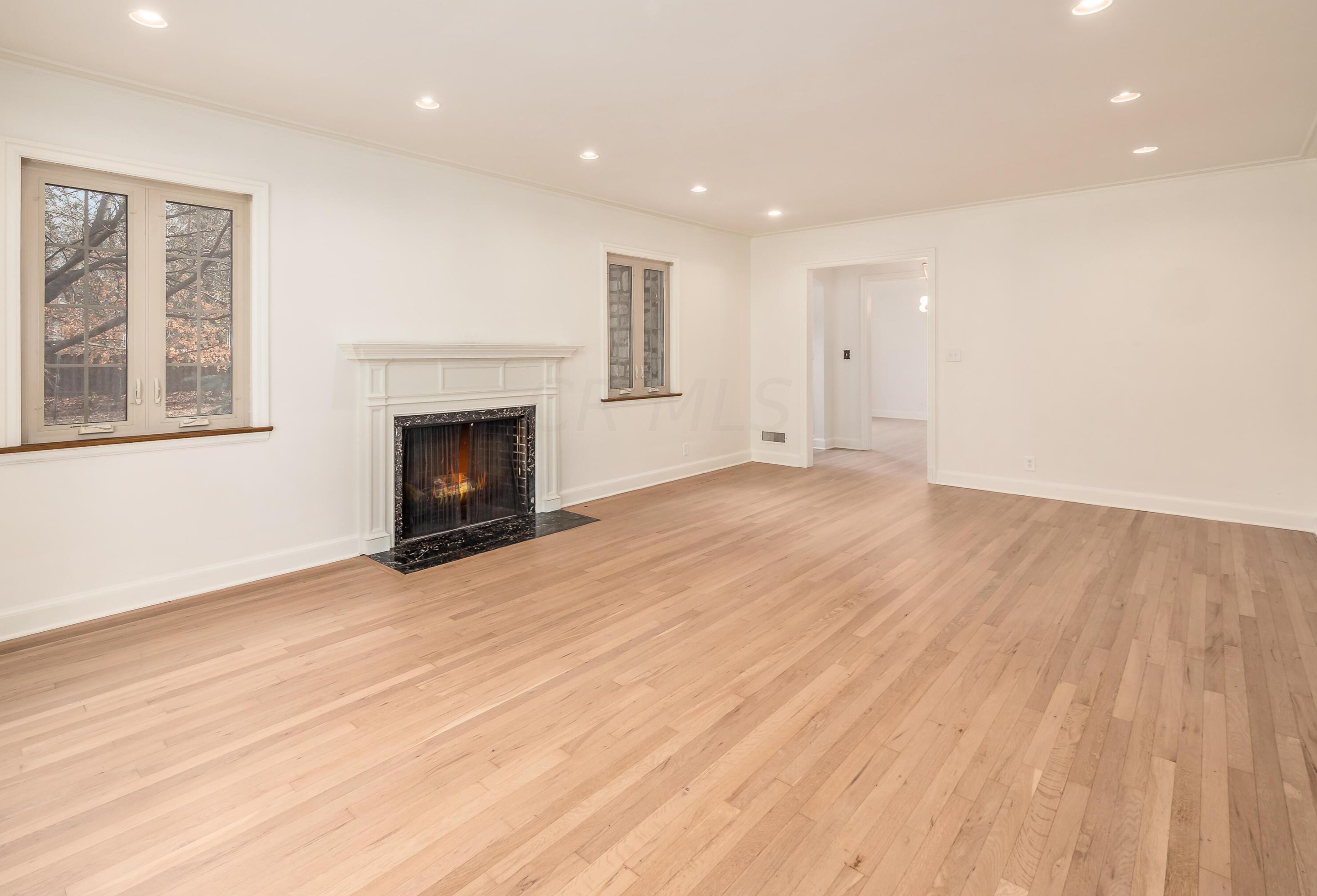 2529 Broad St, Columbus OH  43204-3322 exterior