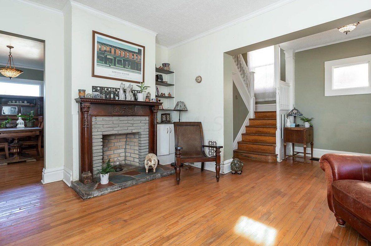 223 Monroe Ave, Columbus OH 43203-1443 exterior