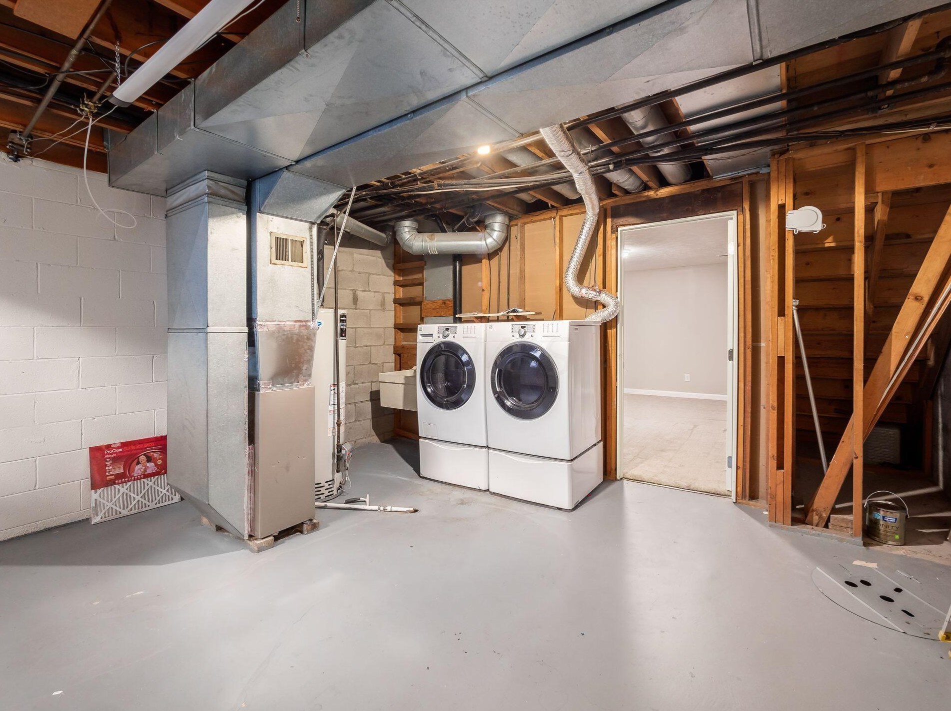 3503 Sunset Dr, Columbus OH 43221-1715 exterior