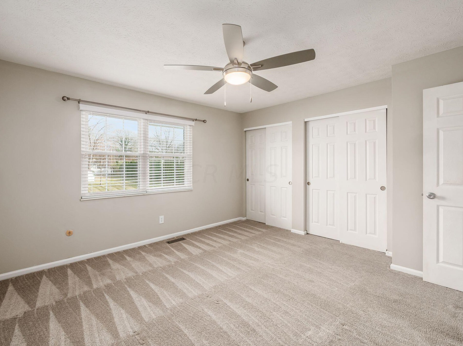 3503 Sunset Dr, Columbus OH 43221-1715 exterior