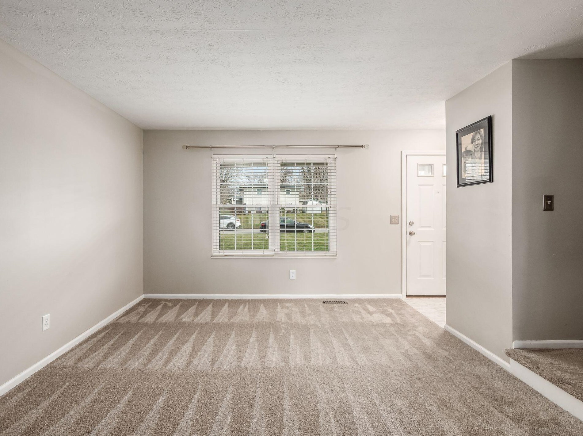 3503 Sunset Dr, Columbus OH 43221-1715 exterior