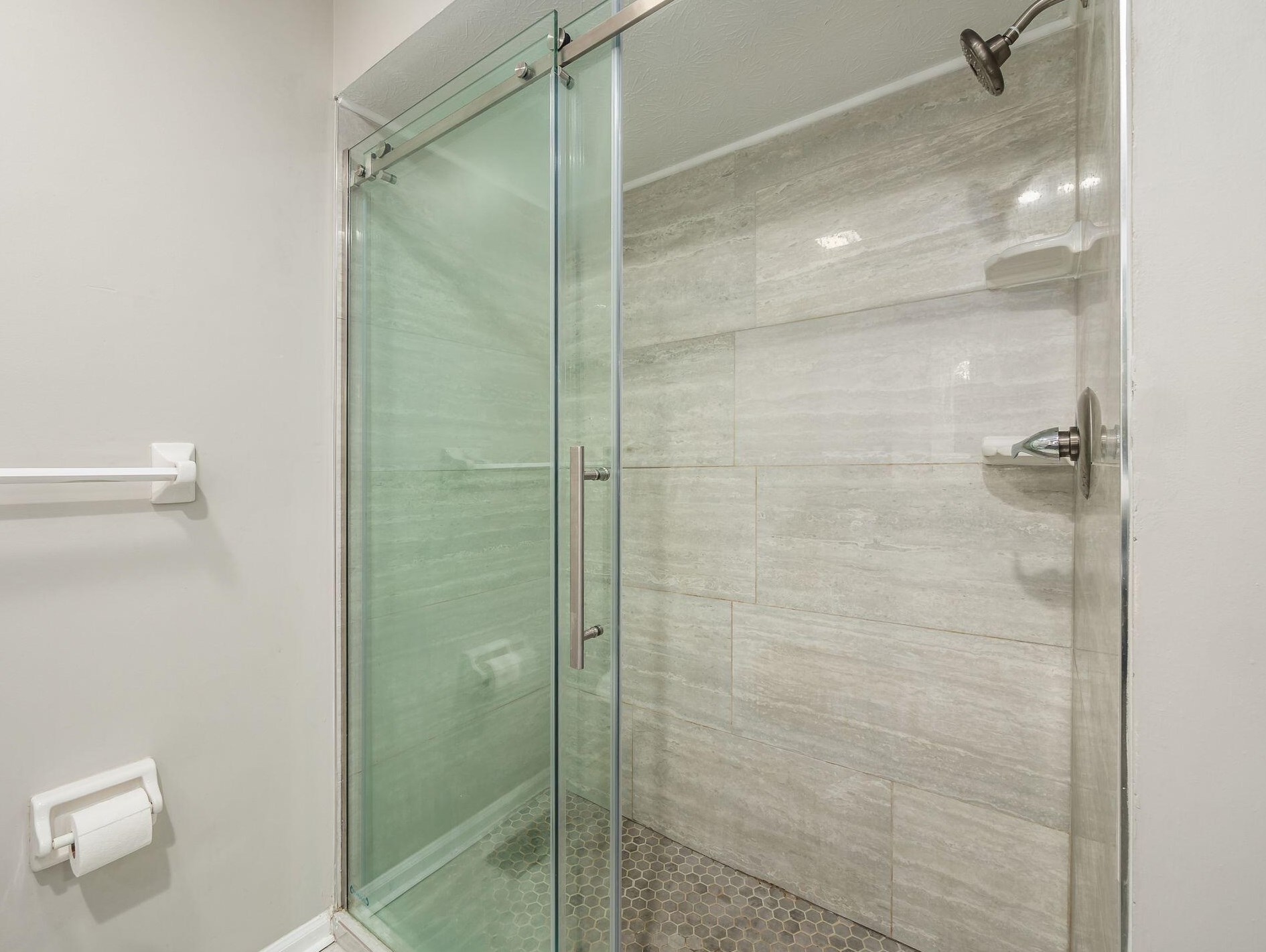 3503 Sunset Dr, Columbus OH 43221-1715 exterior