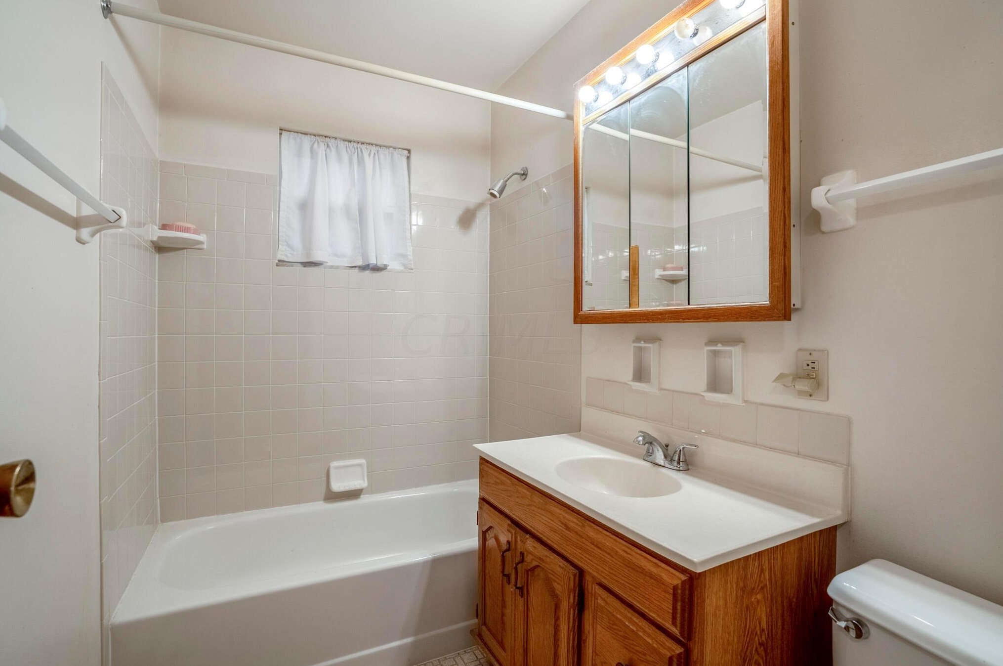 1835 Stetson Rd, Columbus OH 43232-2837 exterior