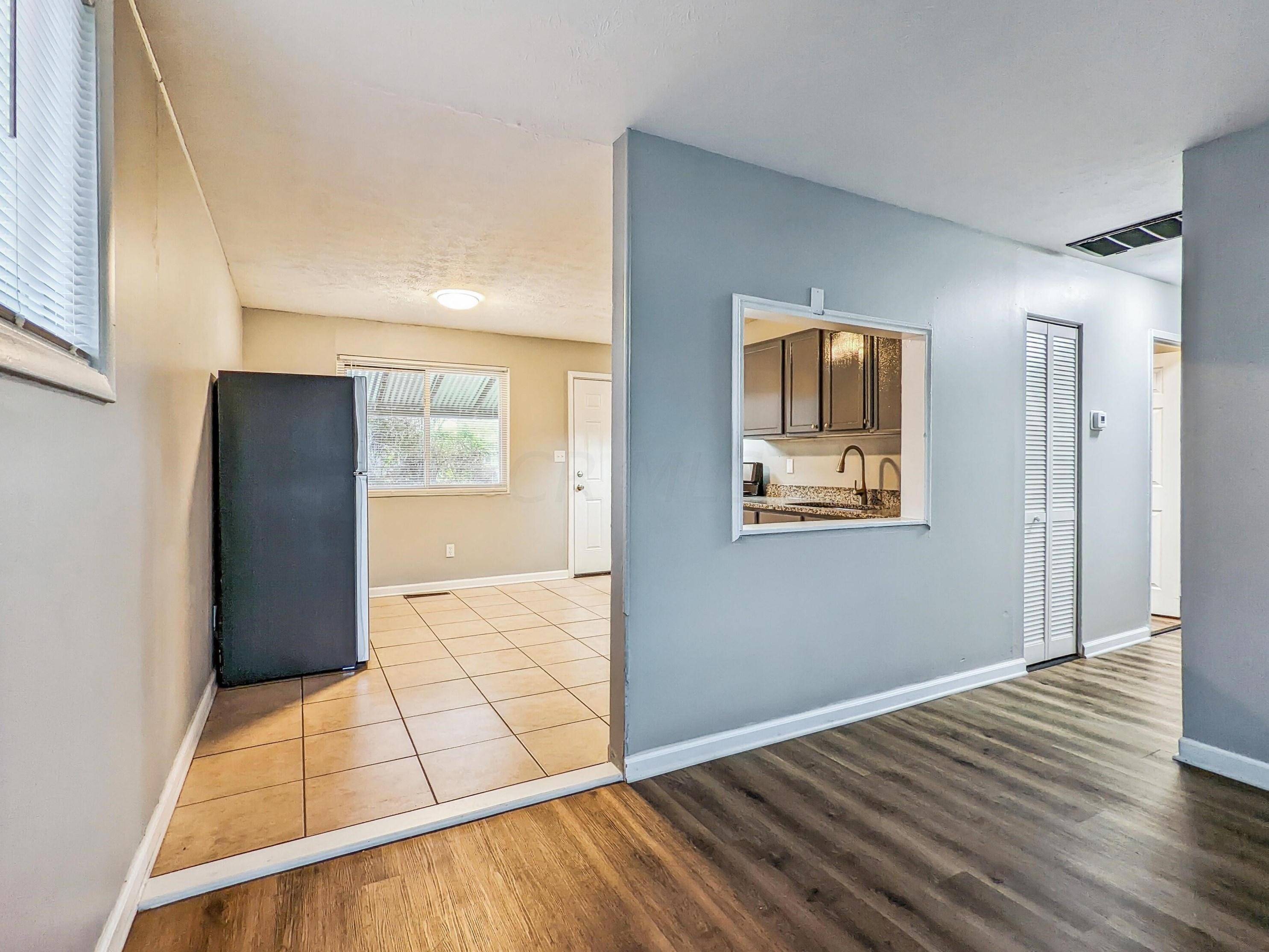 1639 Burley Dr, Columbus OH  43207-2705 exterior