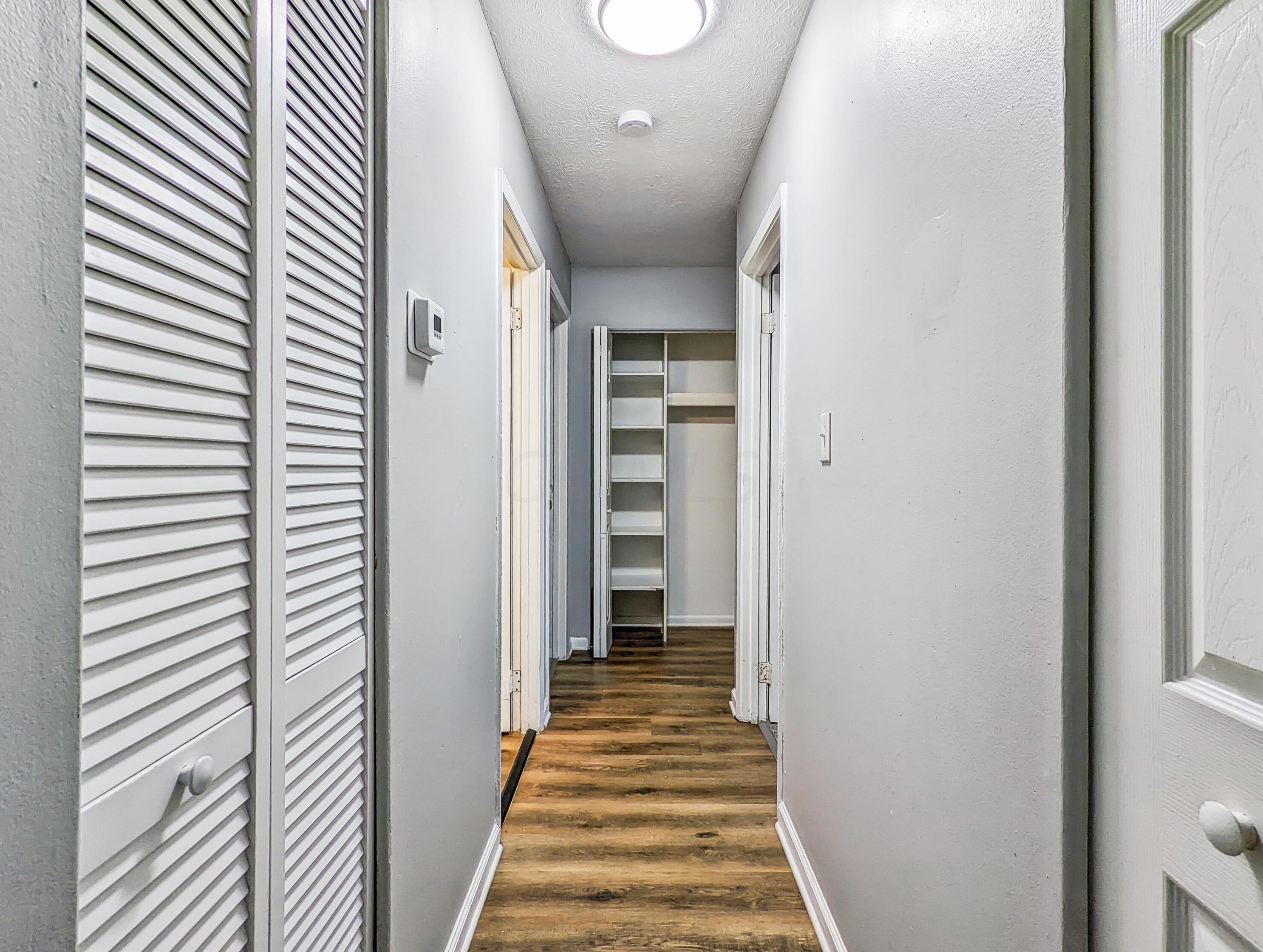 1639 Burley Dr, Columbus OH  43207-2705 exterior