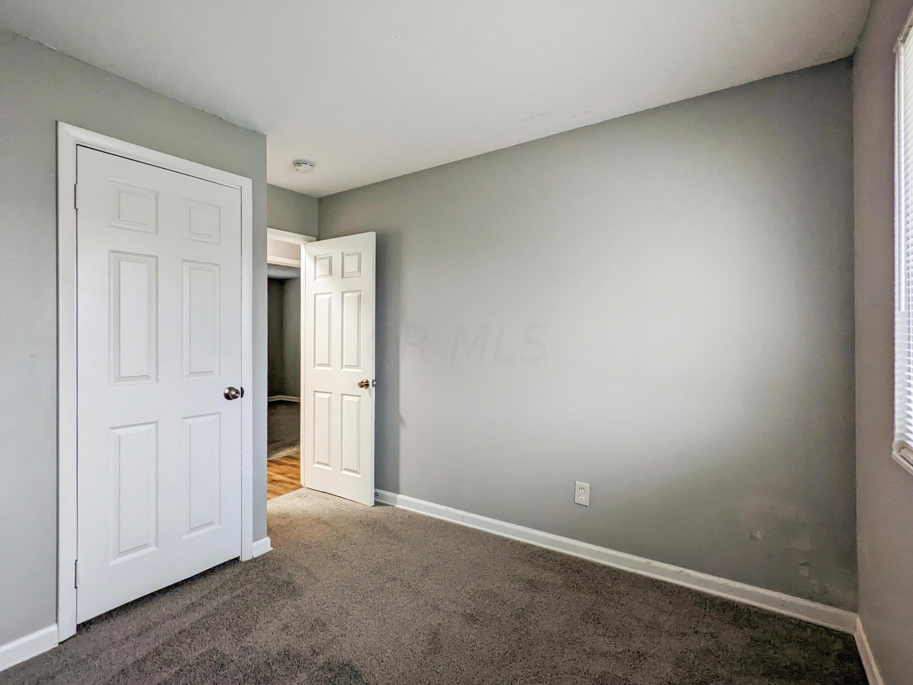 1639 Burley Dr, Columbus OH  43207-2705 exterior