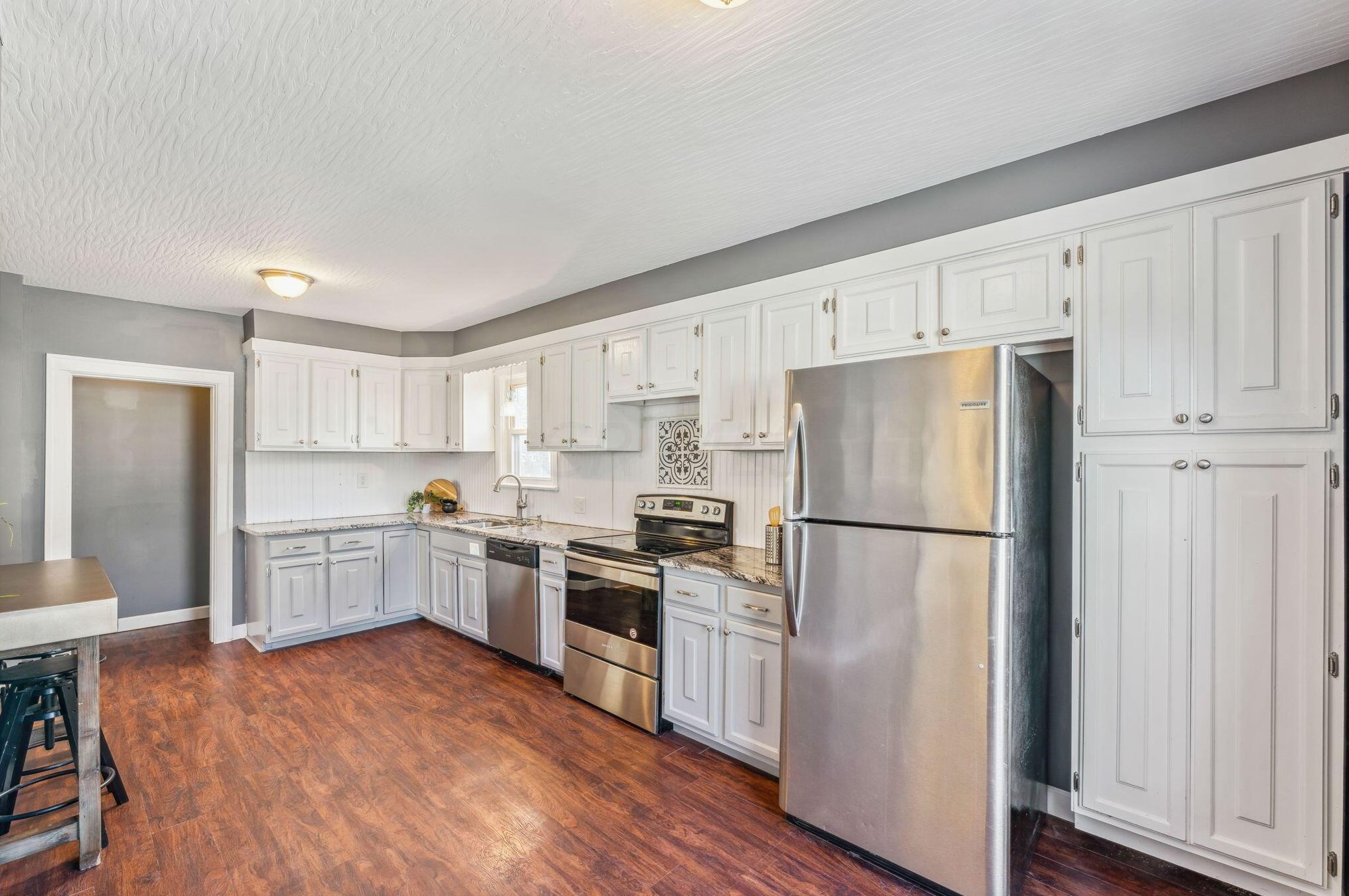 150 Brinker Ave, Columbus OH 43204-1367 exterior