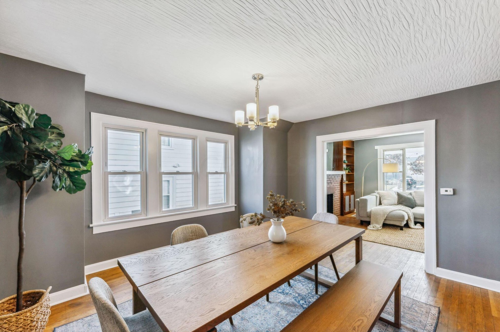 150 Brinker Ave, Columbus OH 43204-1367 exterior