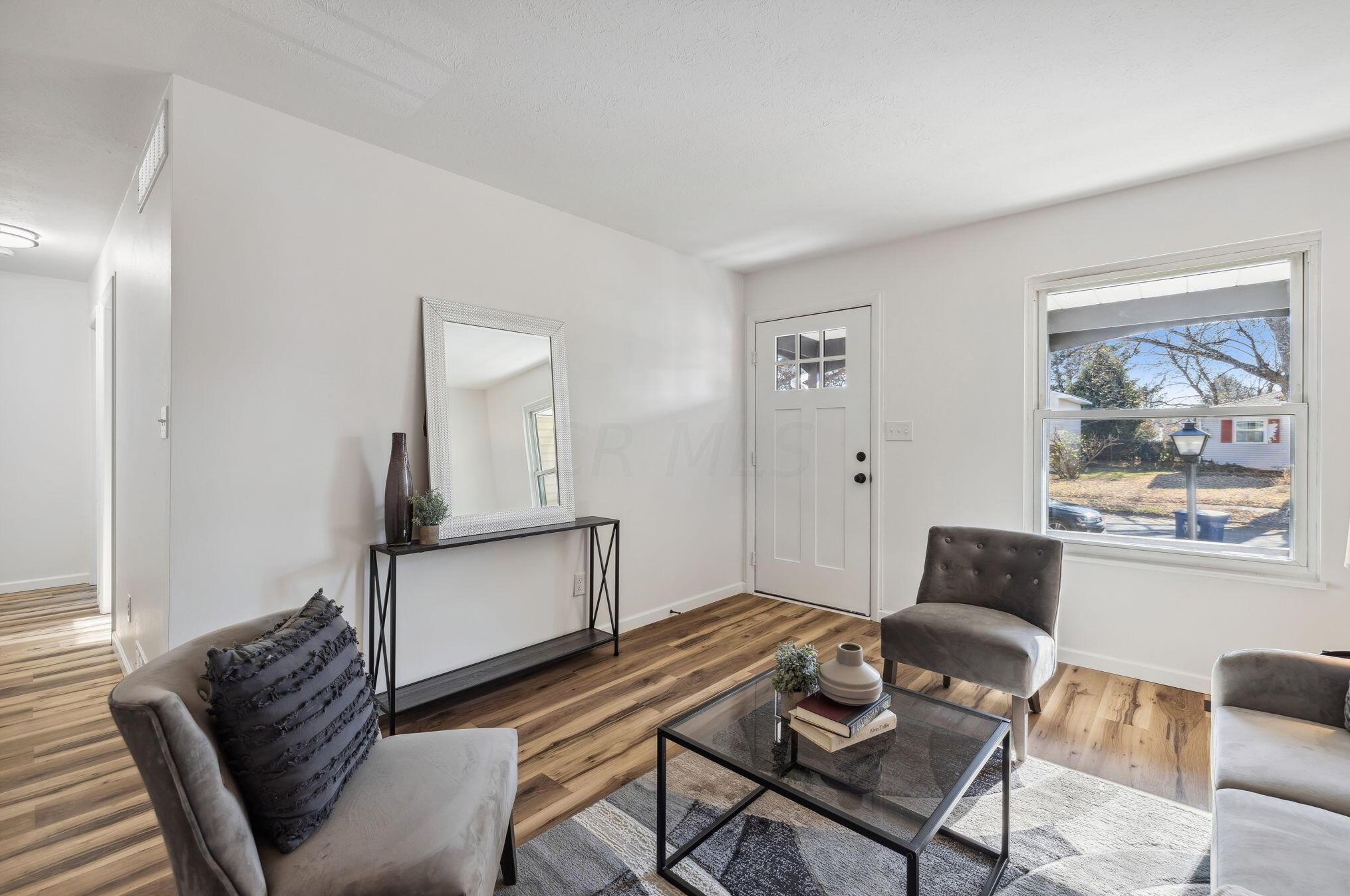 5166 Rutledge Dr, Columbus OH 43232-5853 exterior