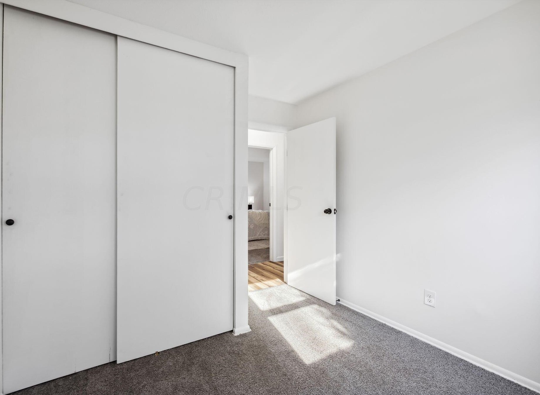 5166 Rutledge Dr, Columbus OH 43232-5853 exterior