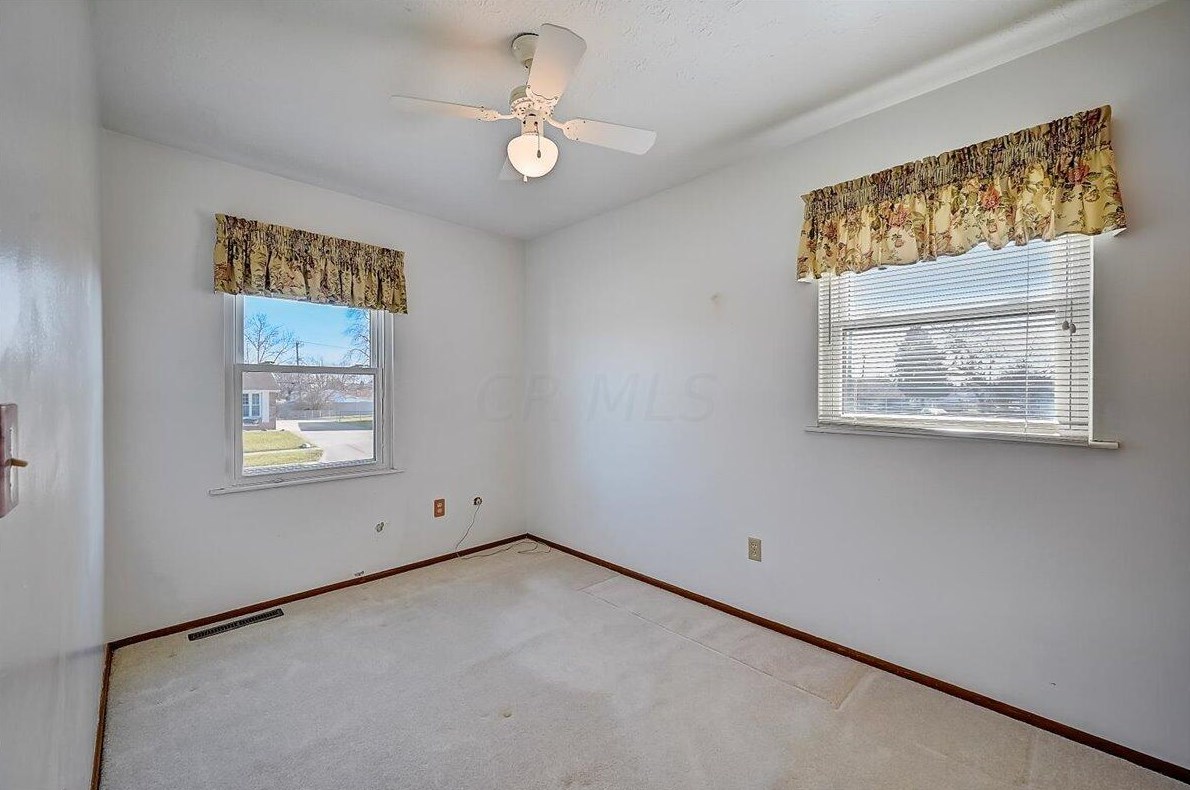 5003 Fishburn St, Columbus OH 43207-5041 exterior