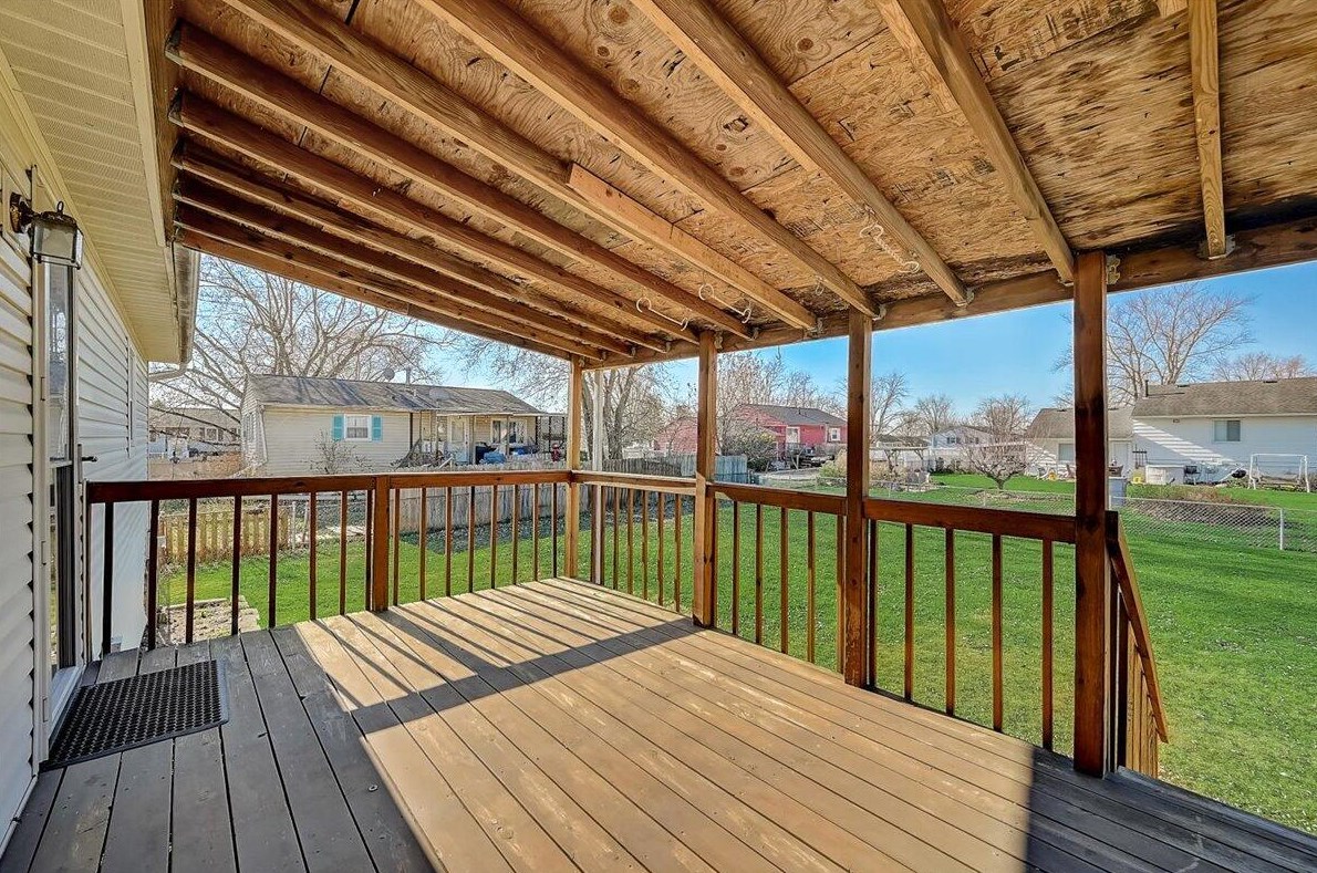 5003 Fishburn St, Columbus OH 43207-5041 exterior