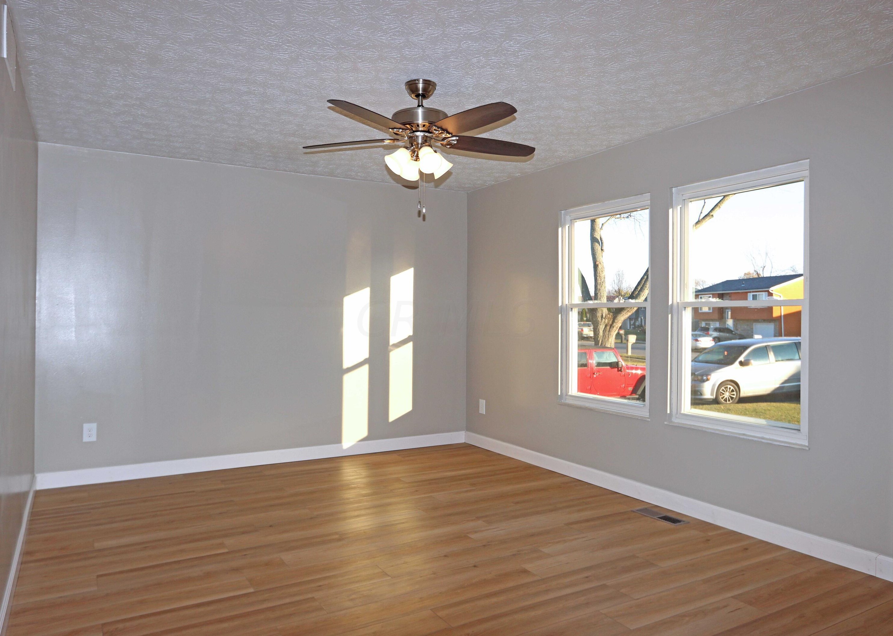 5724 Rachel Ct, Hilliard OH  43026-9619 exterior