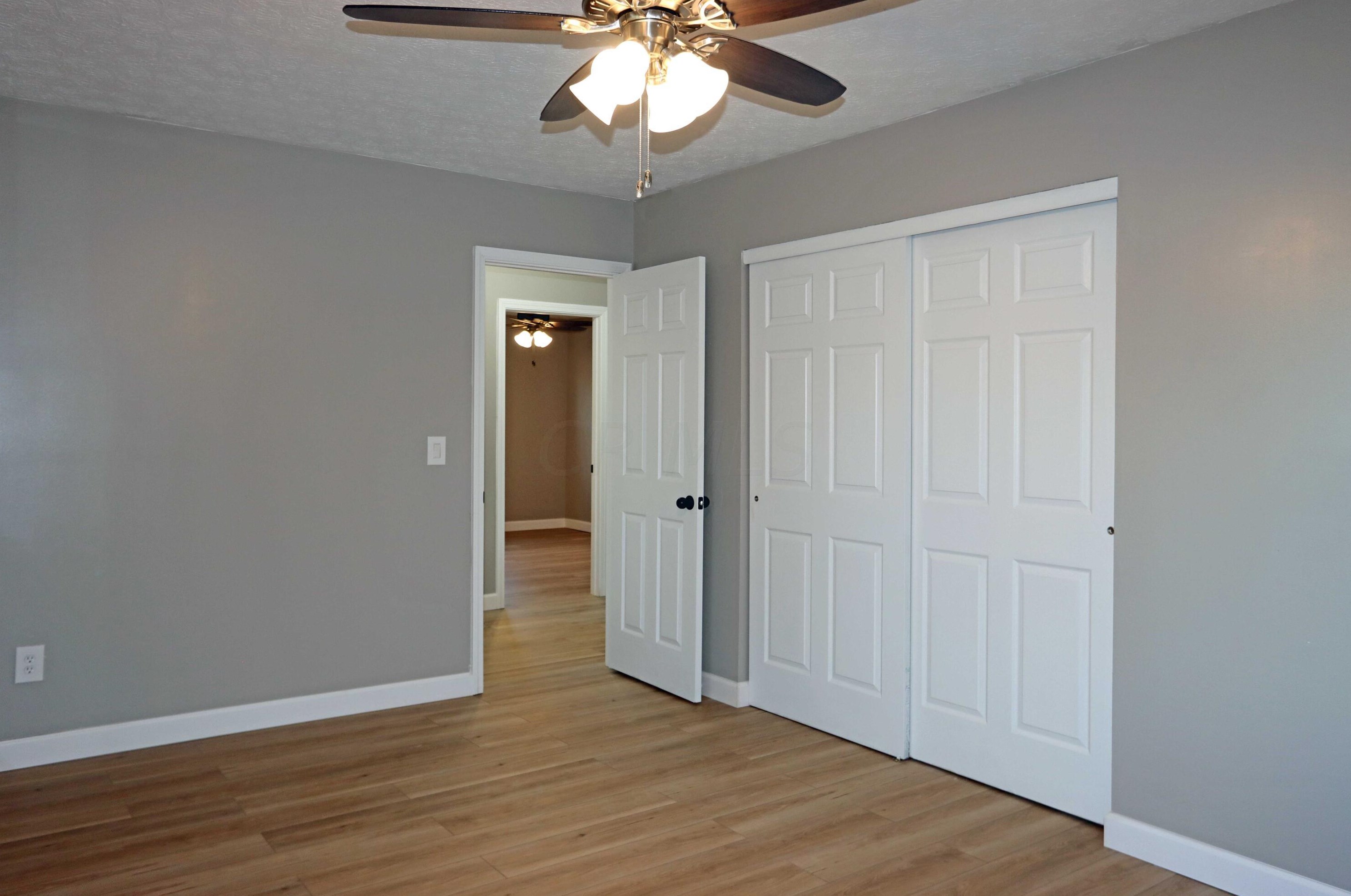 5724 Rachel Ct, Hilliard OH  43026-9619 exterior