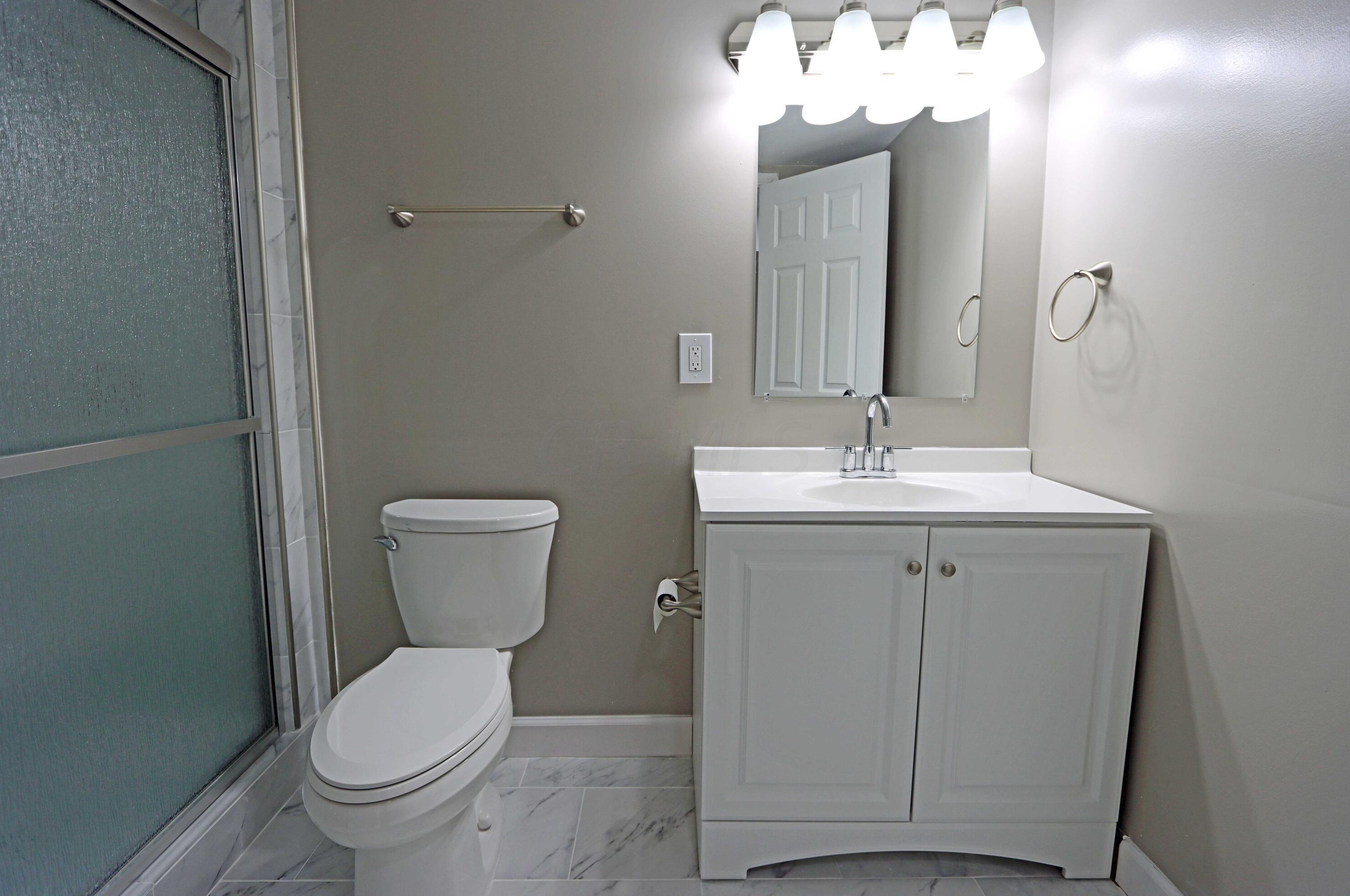 5724 Rachel Ct, Hilliard OH  43026-9619 exterior