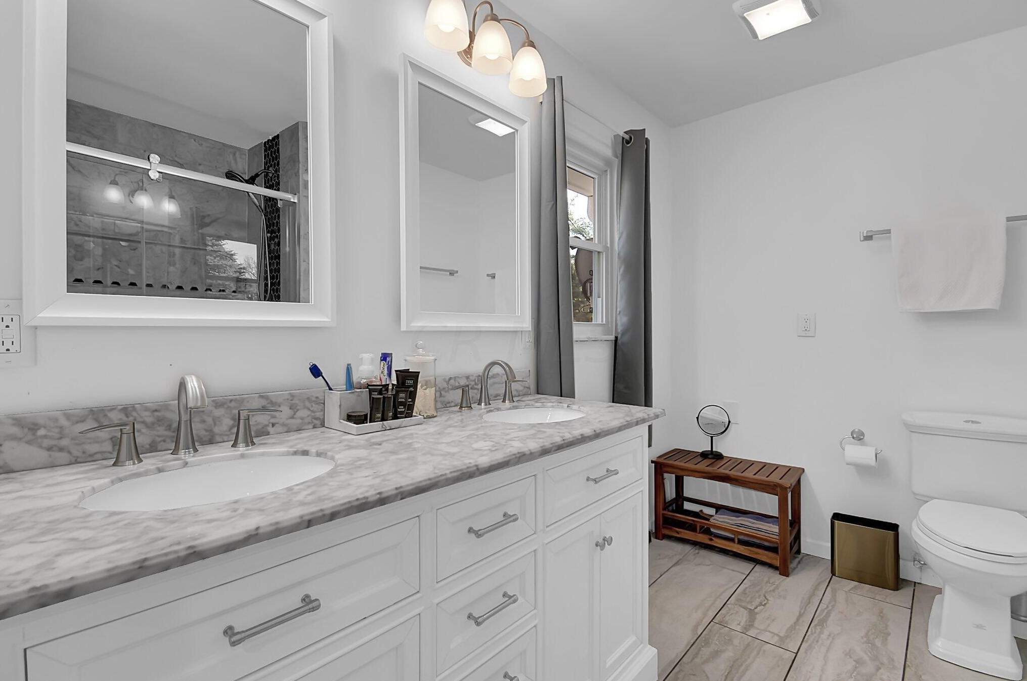 1916 Birkdale Dr, Columbus OH 43232-3062 exterior