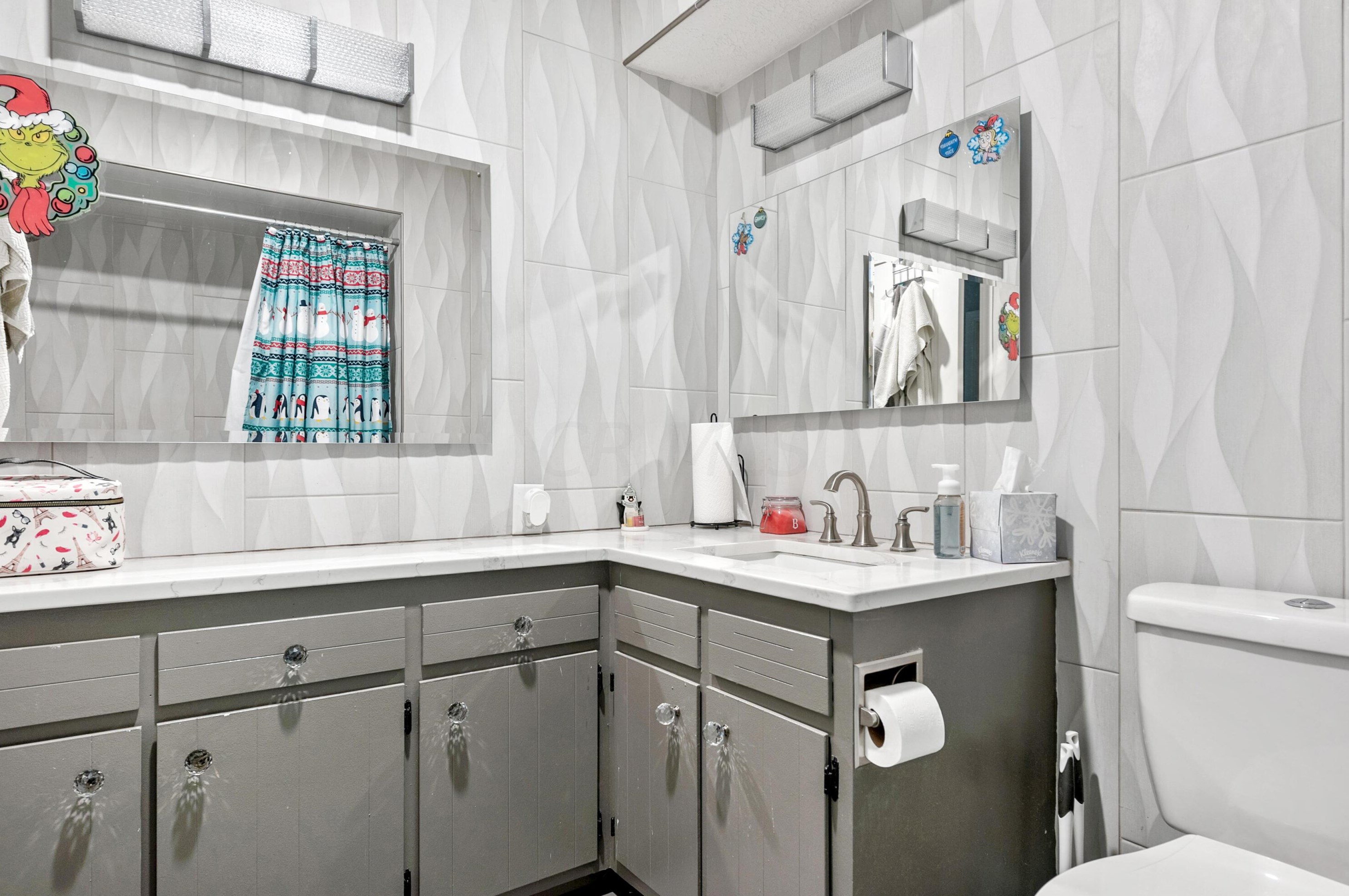 2103 Scenic Dr, Lancaster OH 43130-1163 exterior