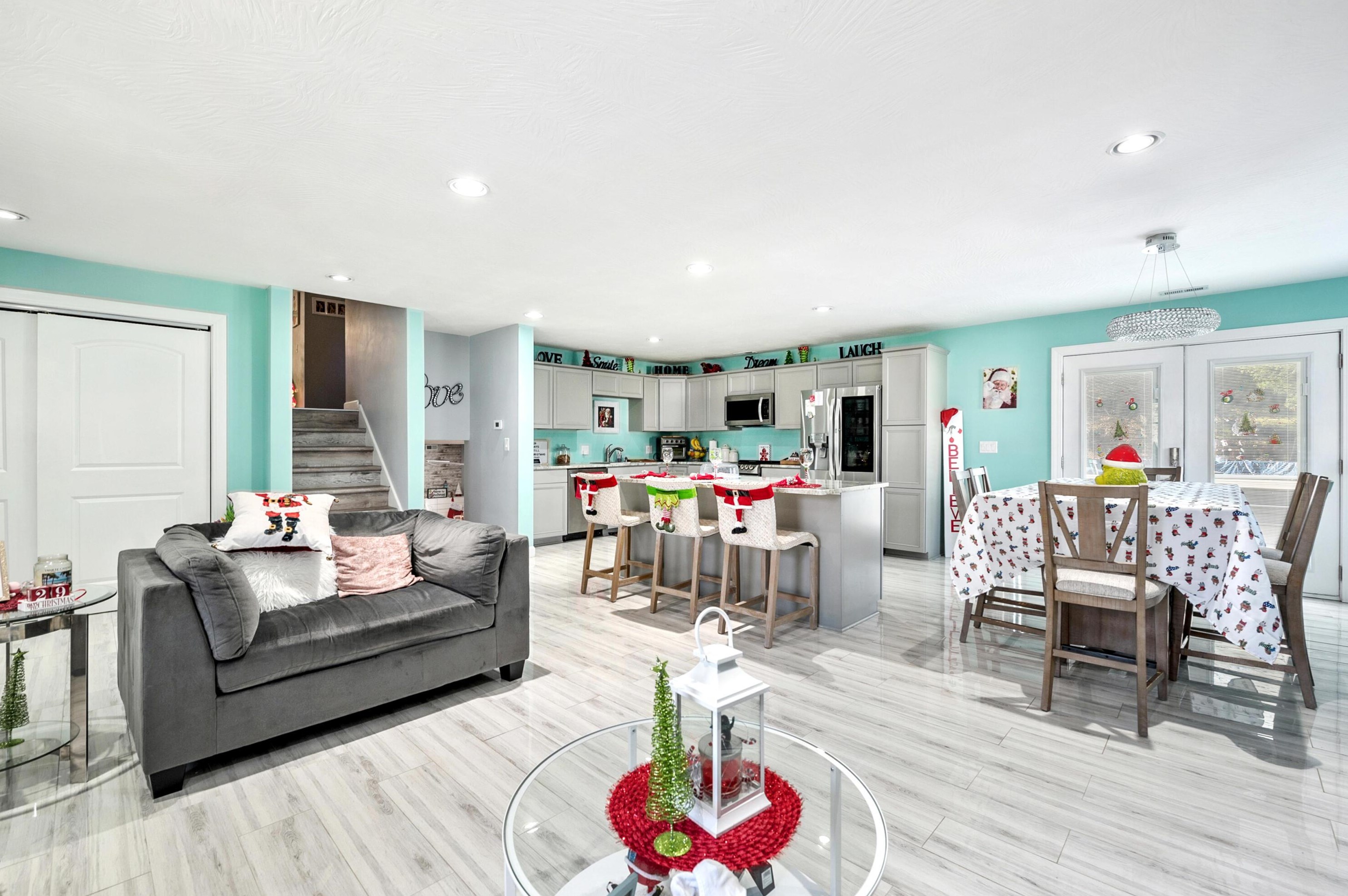 2103 Scenic Dr, Lancaster OH 43130-1163 exterior