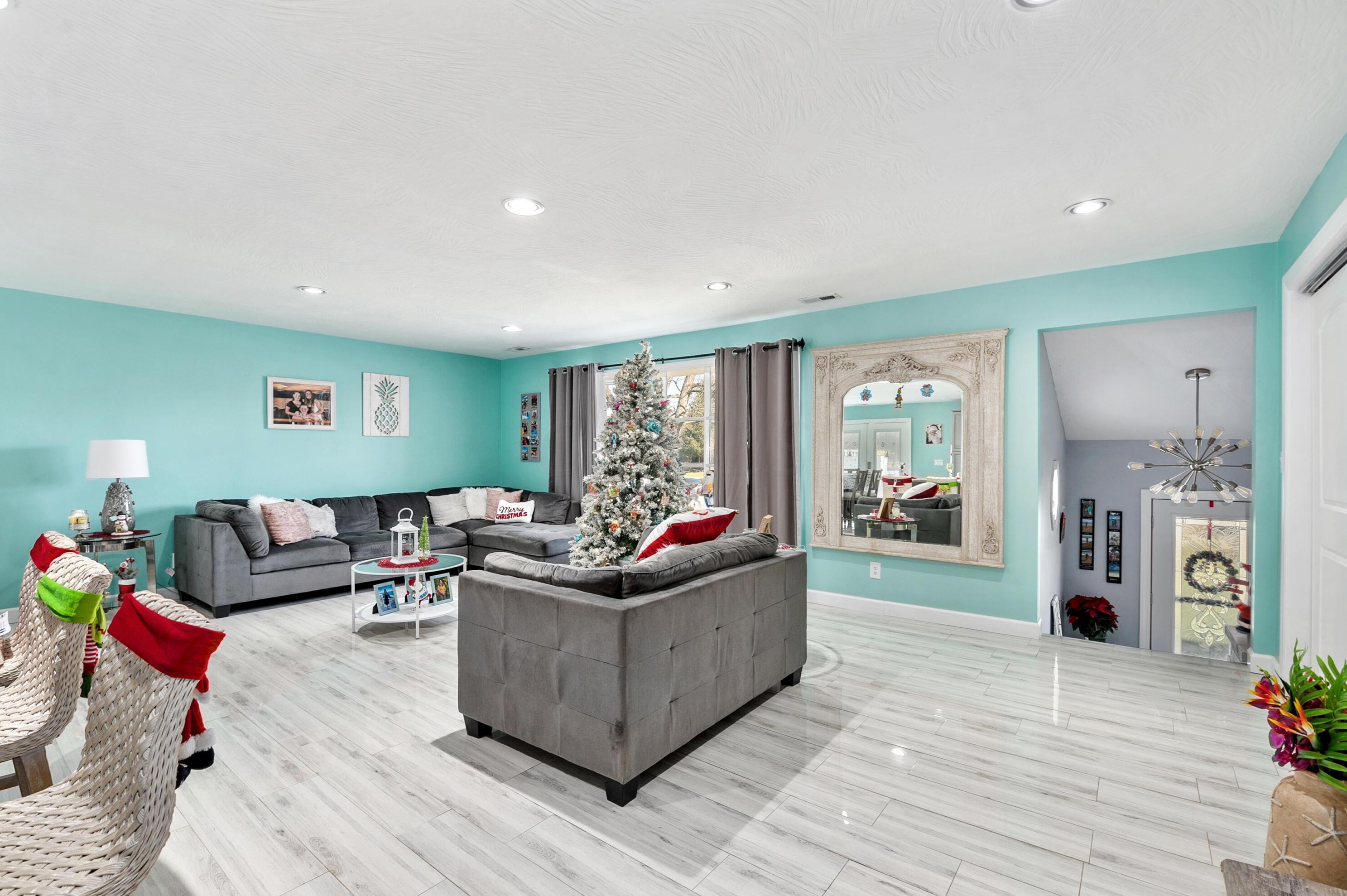 2103 Scenic Dr, Lancaster OH 43130-1163 exterior