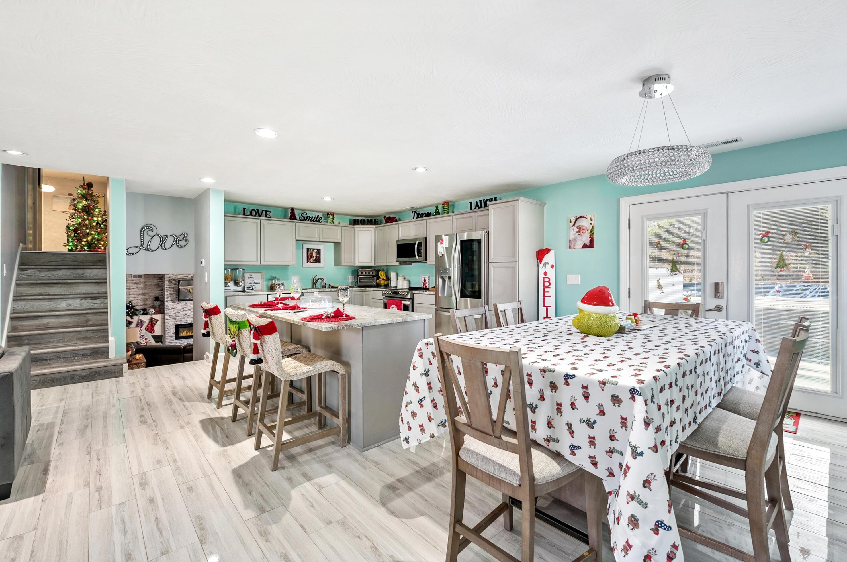 2103 Scenic Dr, Lancaster OH 43130-1163 exterior