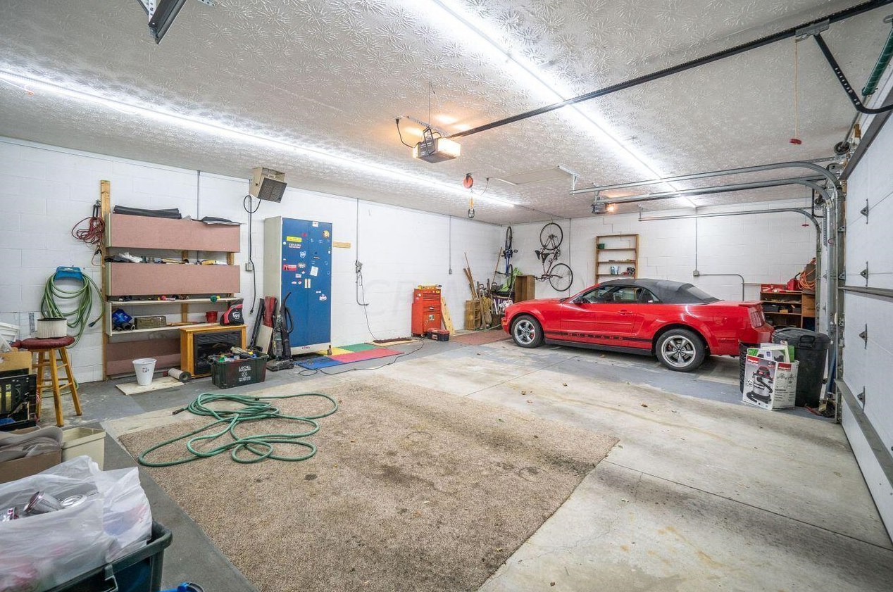 1810 Hague Ave, Columbus OH 43204-1619 exterior