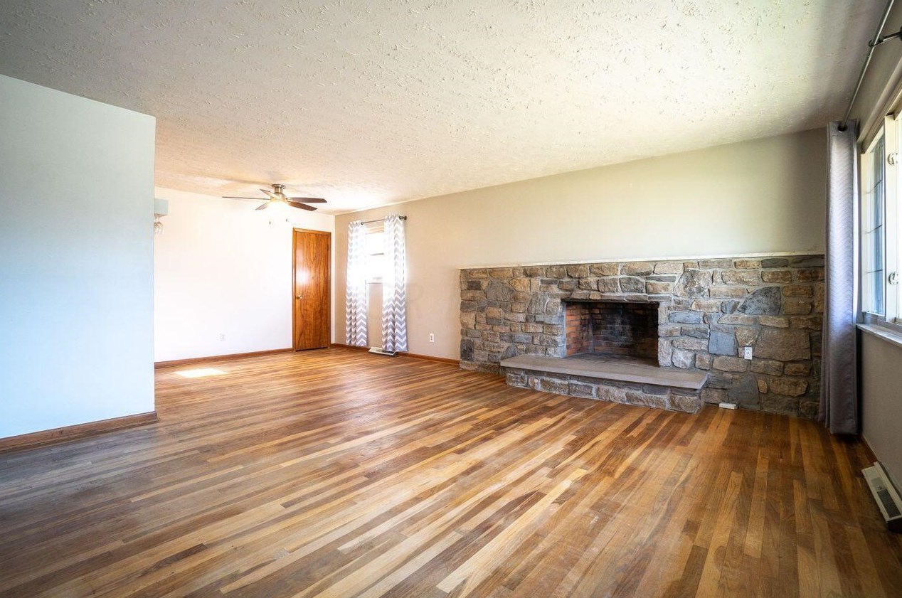 1810 Hague Ave, Columbus OH 43204-1619 exterior