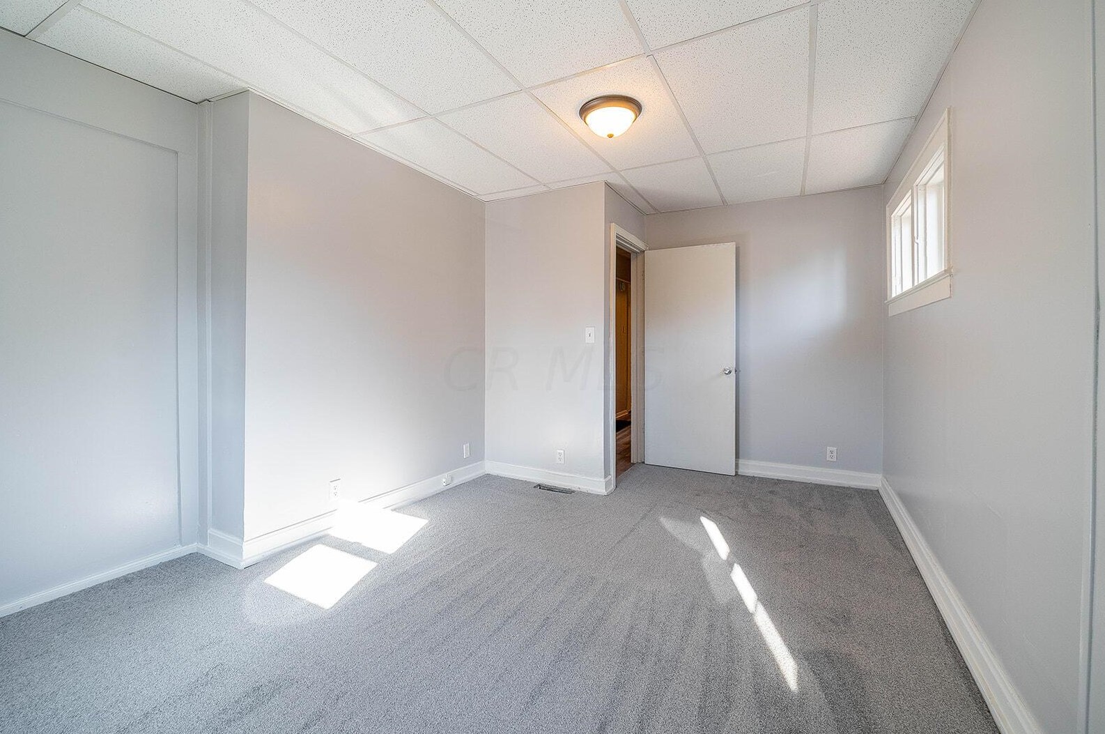 2818 10th Ave, Columbus OH  43219-3745 exterior