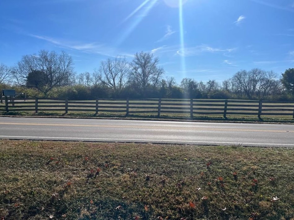 3383 Watkins Rd, Columbus OH  43207-3525 exterior