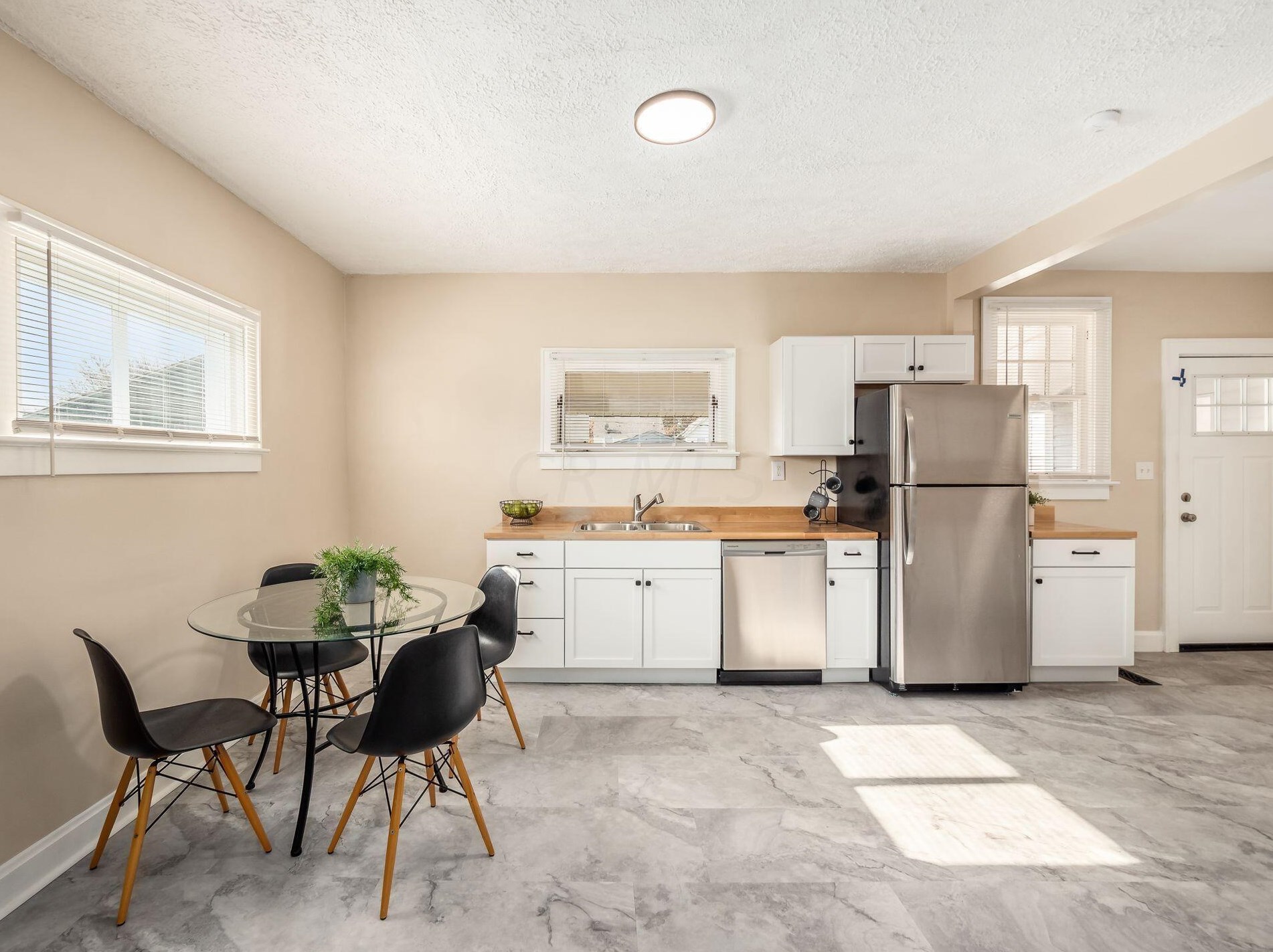 87 Yale Ave, Columbus OH 43223-1344 exterior