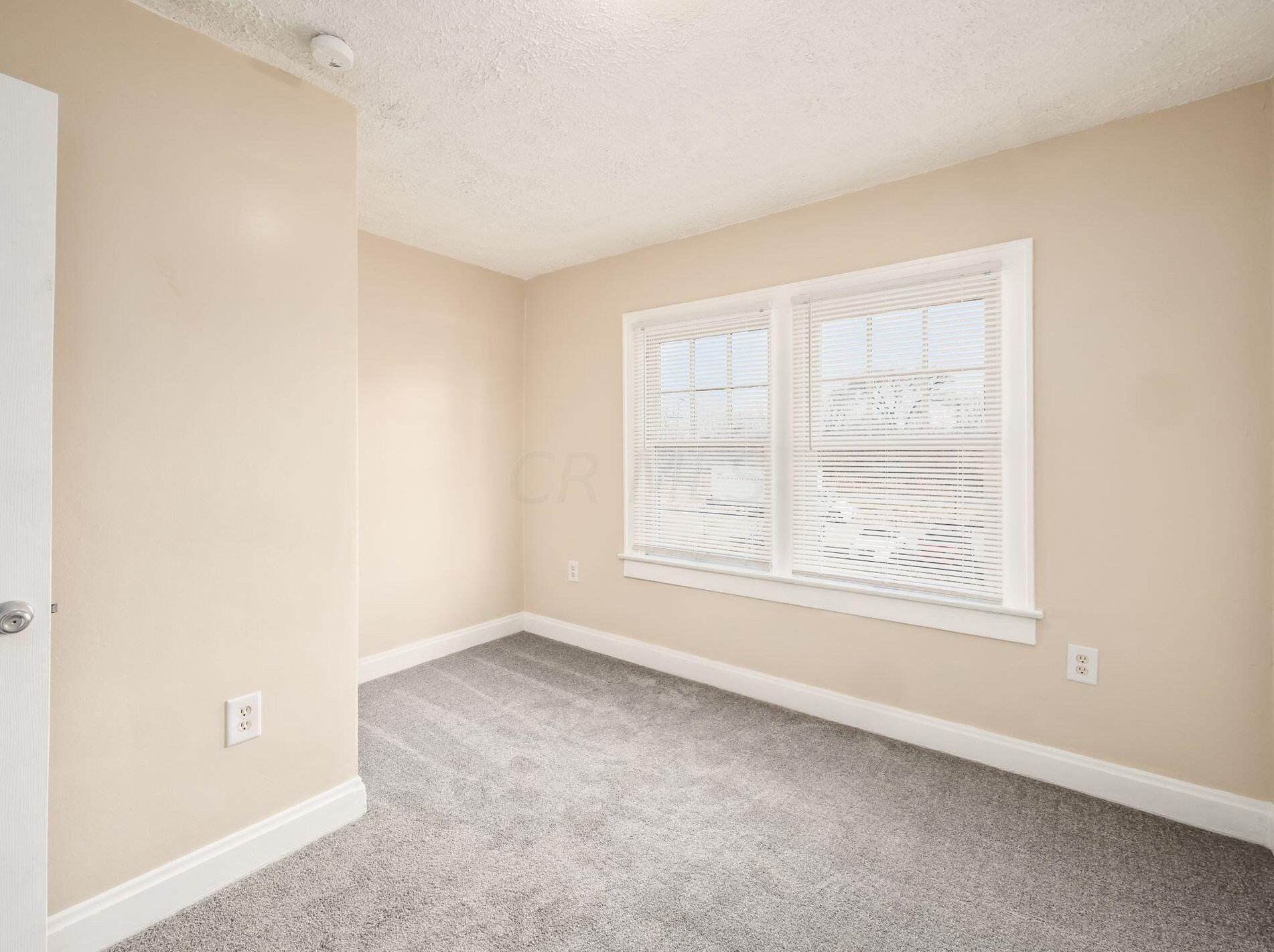 87 Yale Ave, Columbus OH 43223-1344 exterior