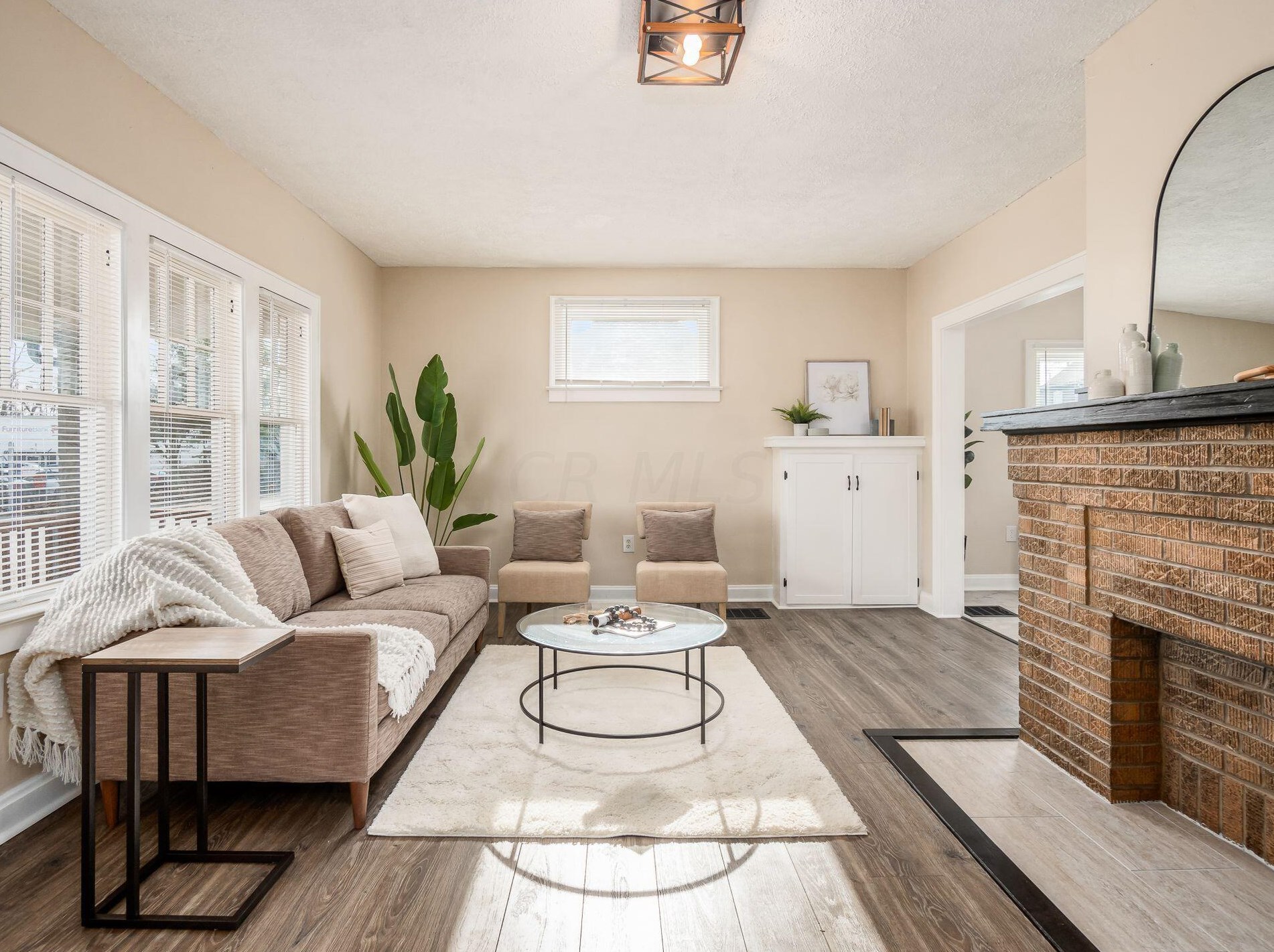 87 Yale Ave, Columbus OH 43223-1344 exterior