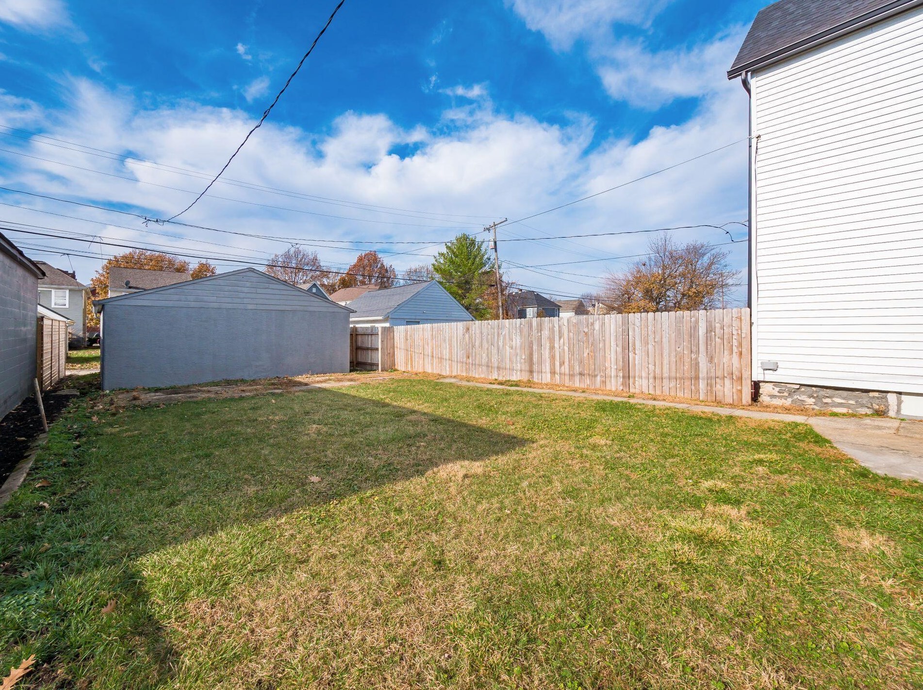 87 Yale Ave, Columbus OH 43223-1344 exterior