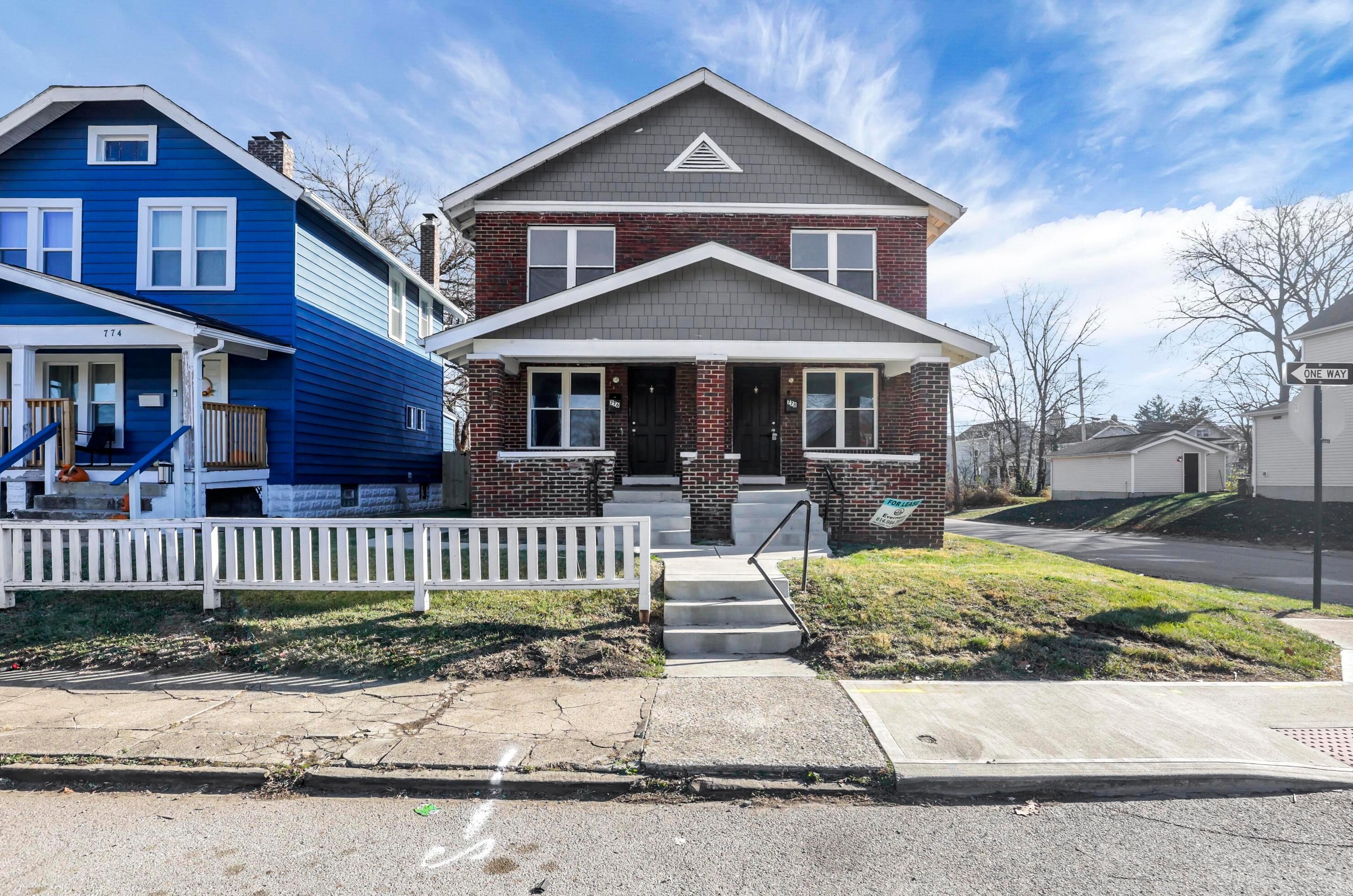 776 Kelton Ave, Columbus OH  43205-2949 exterior