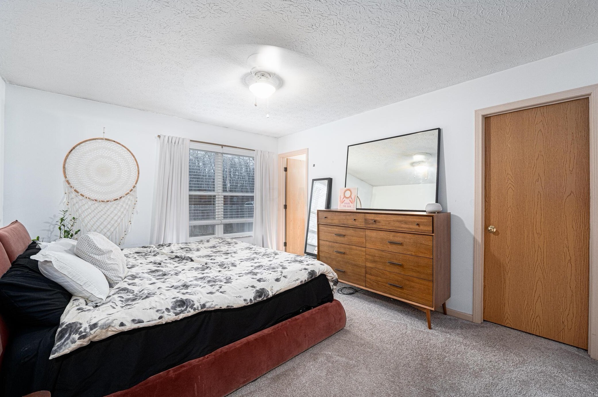 2139 Kingscreek Ct, Darbydale OH  43123-1290 exterior