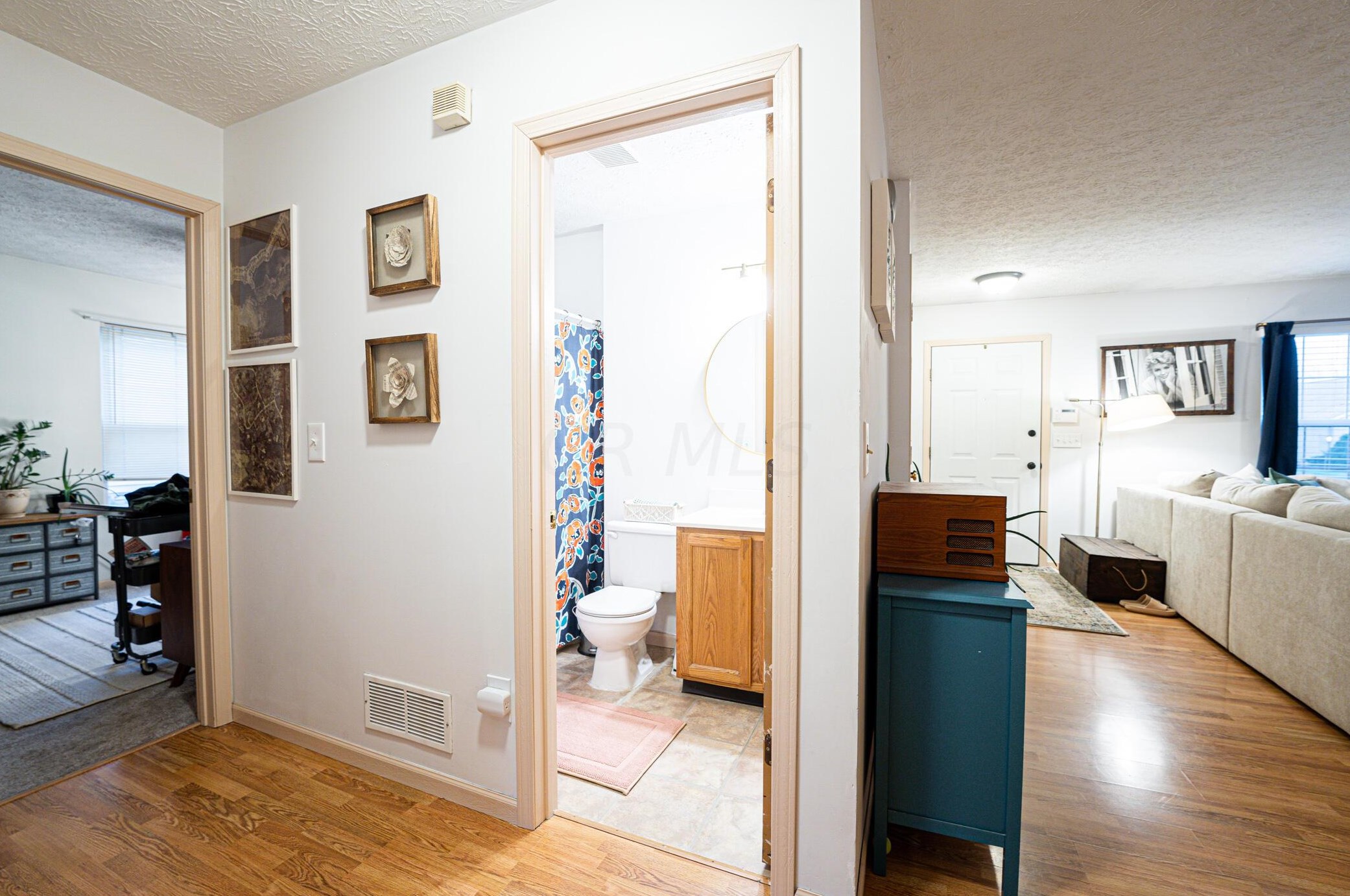 2139 Kingscreek Ct, Darbydale OH  43123-1290 exterior