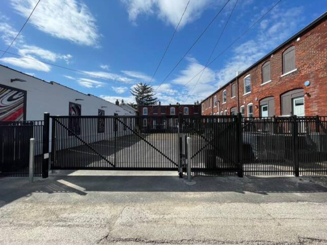 1296 Parsons Ave, Columbus OH 43206-3640 exterior