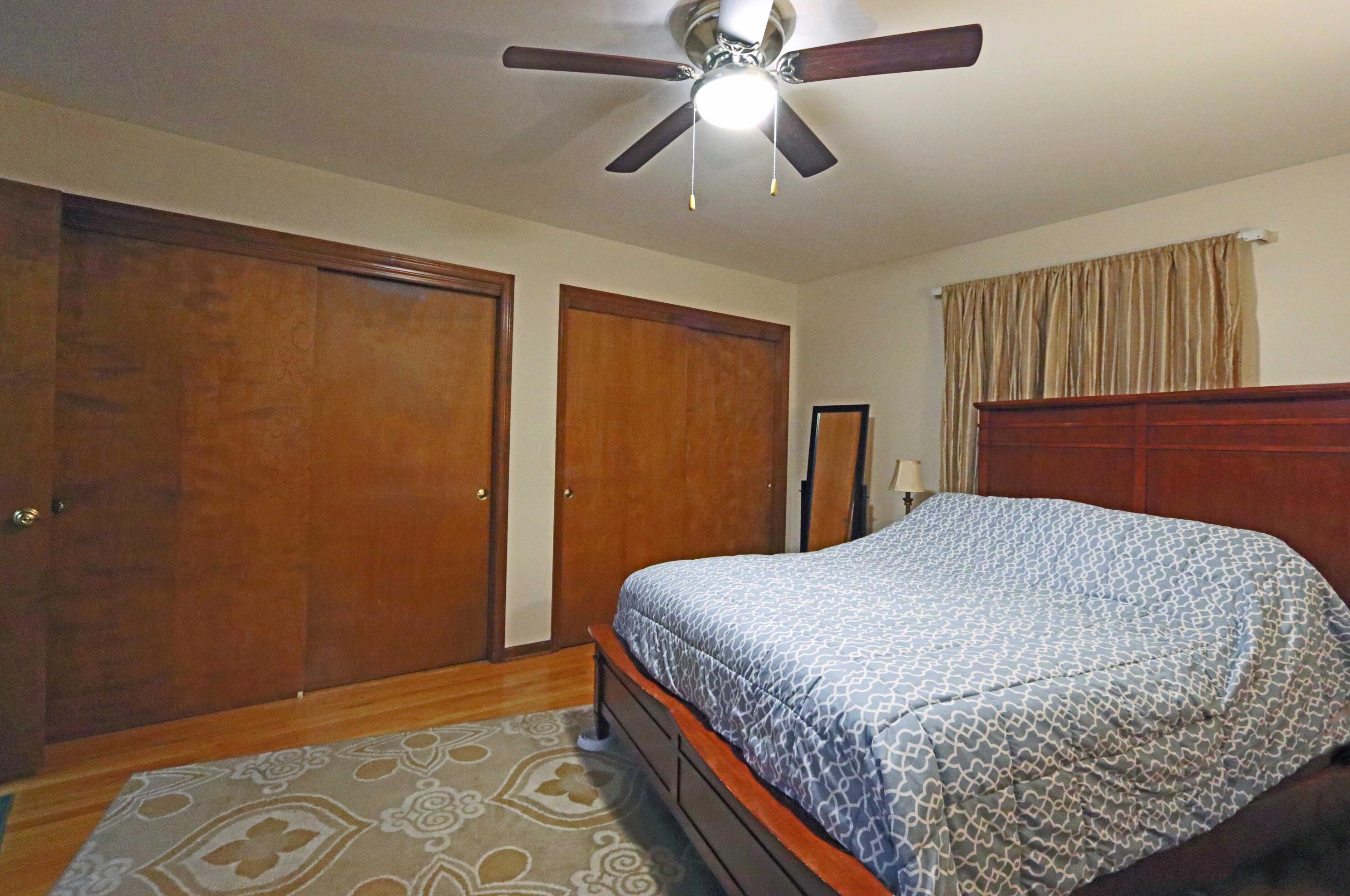 1705 Lynnhurst Rd, Columbus OH 43229-2641 exterior